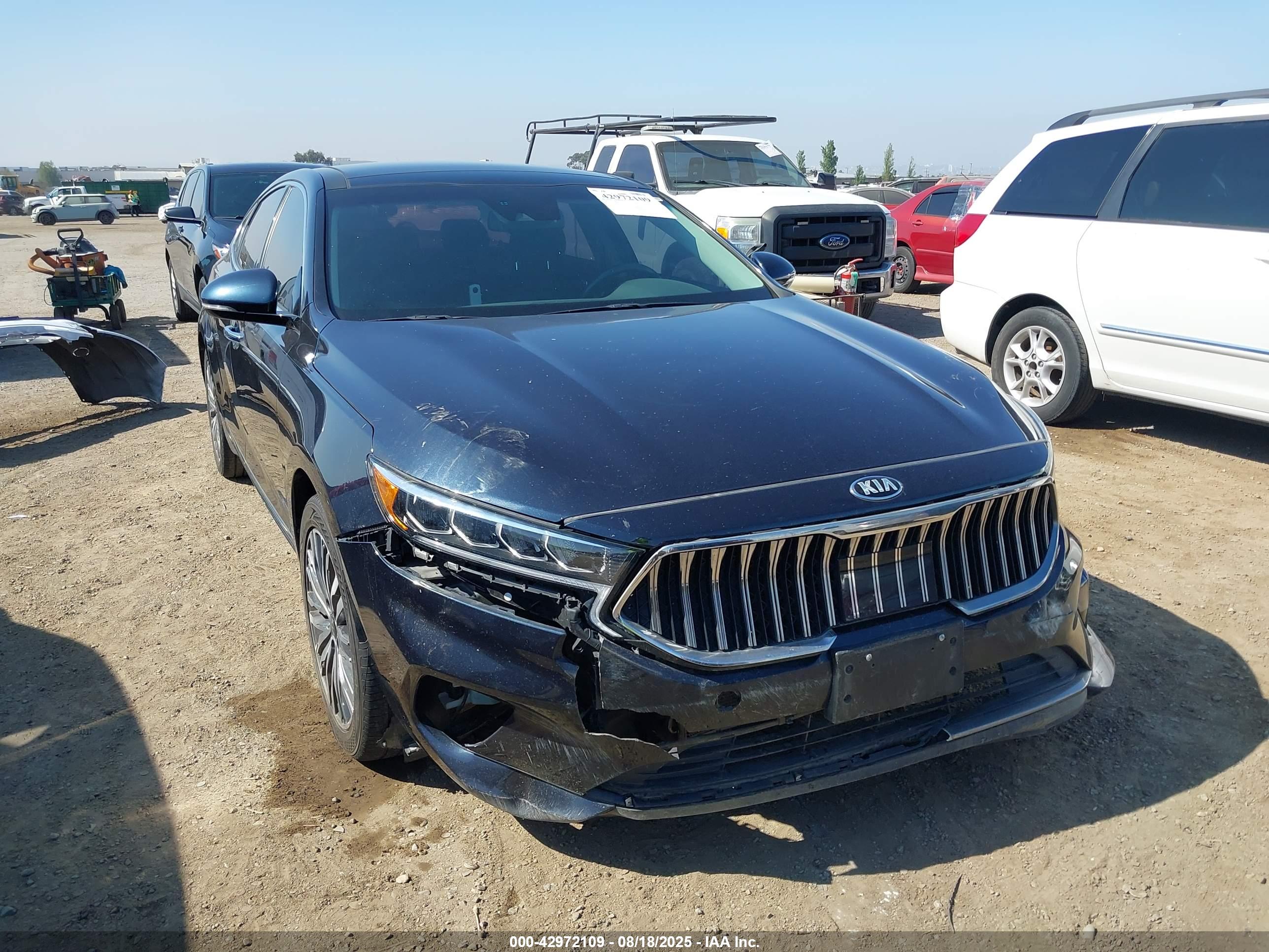 KIA CADENZA image 6
