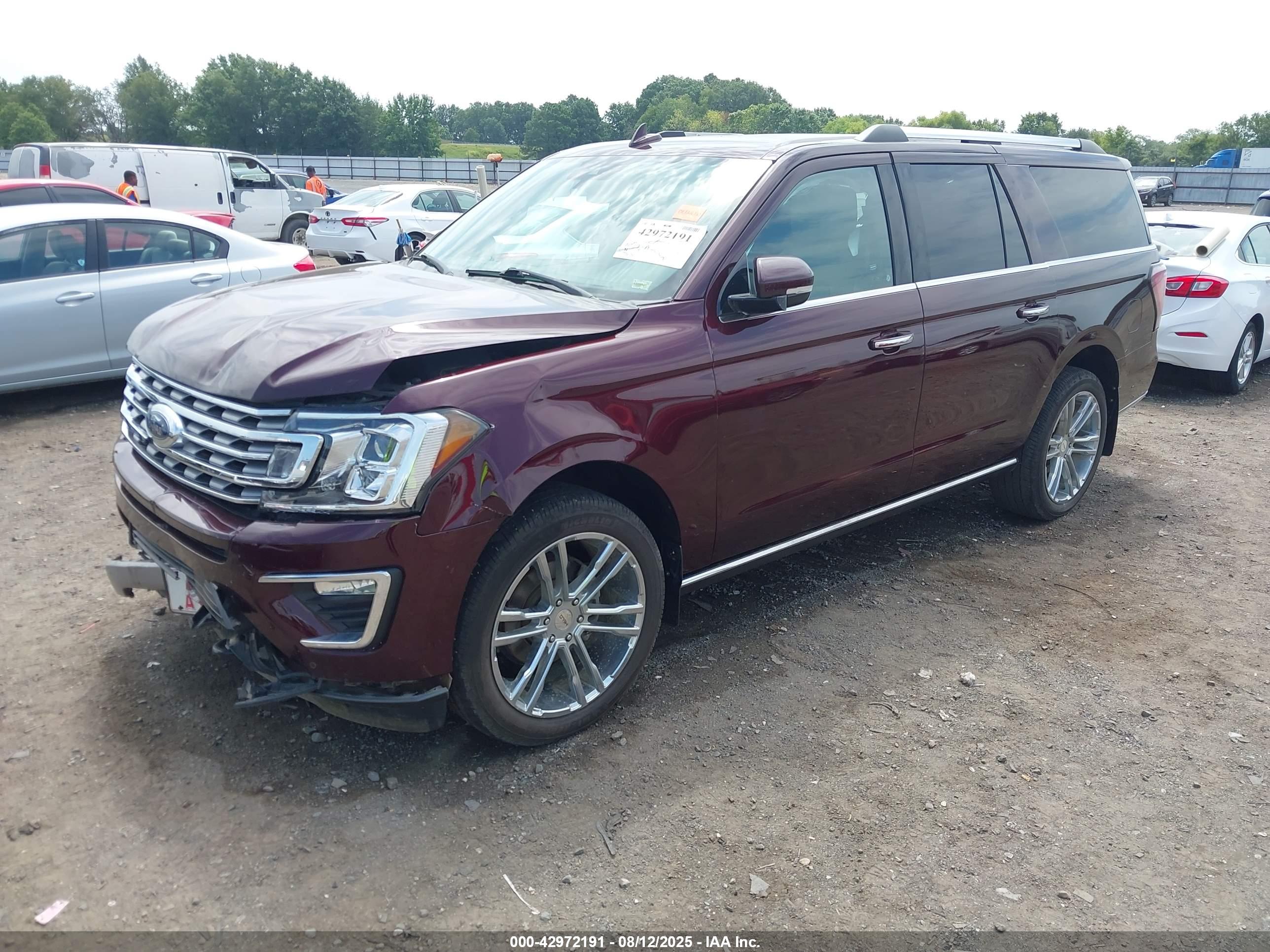 FORD EXPEDITION image 2