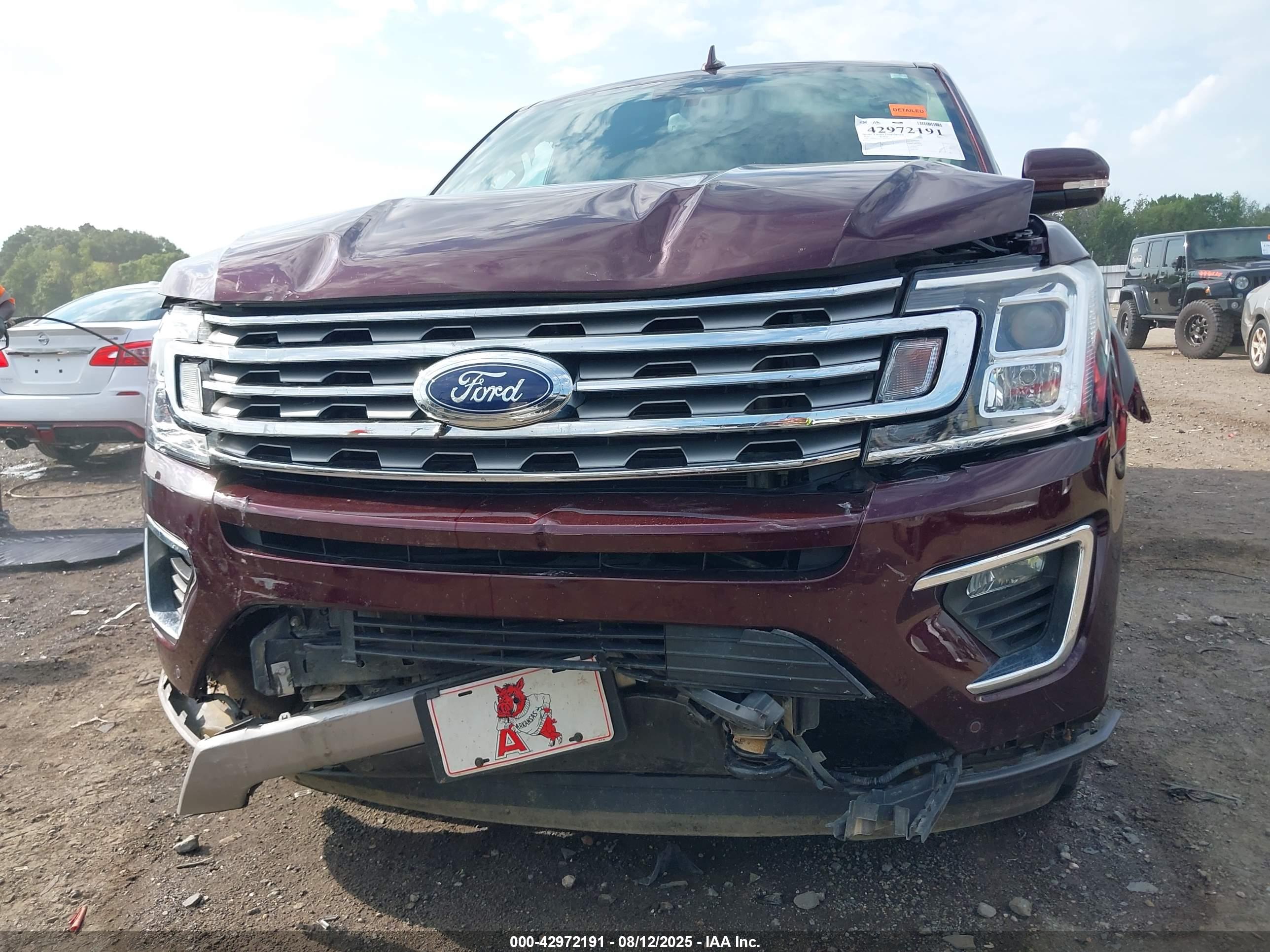 FORD EXPEDITION image 6