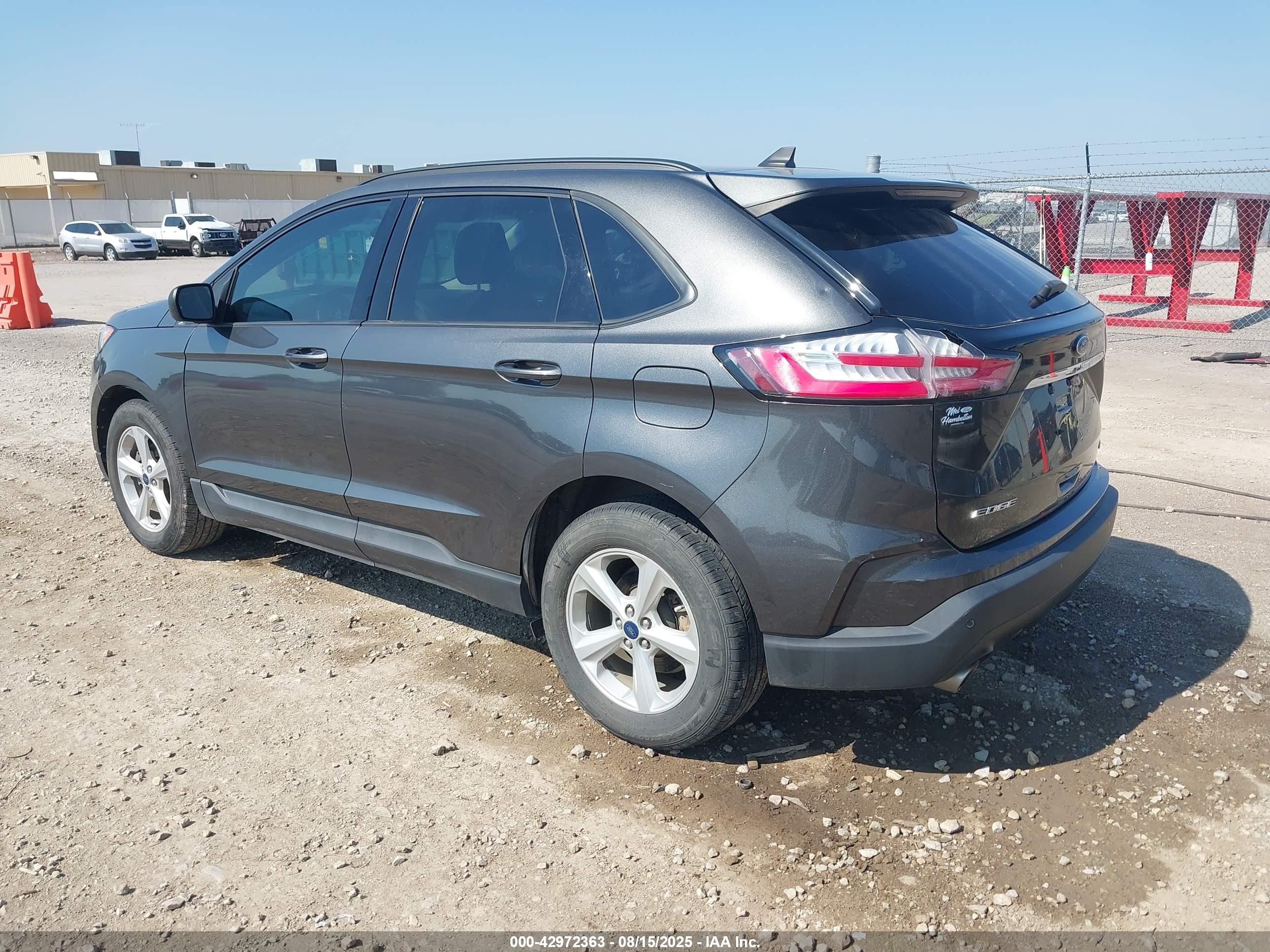 FORD EDGE image 3