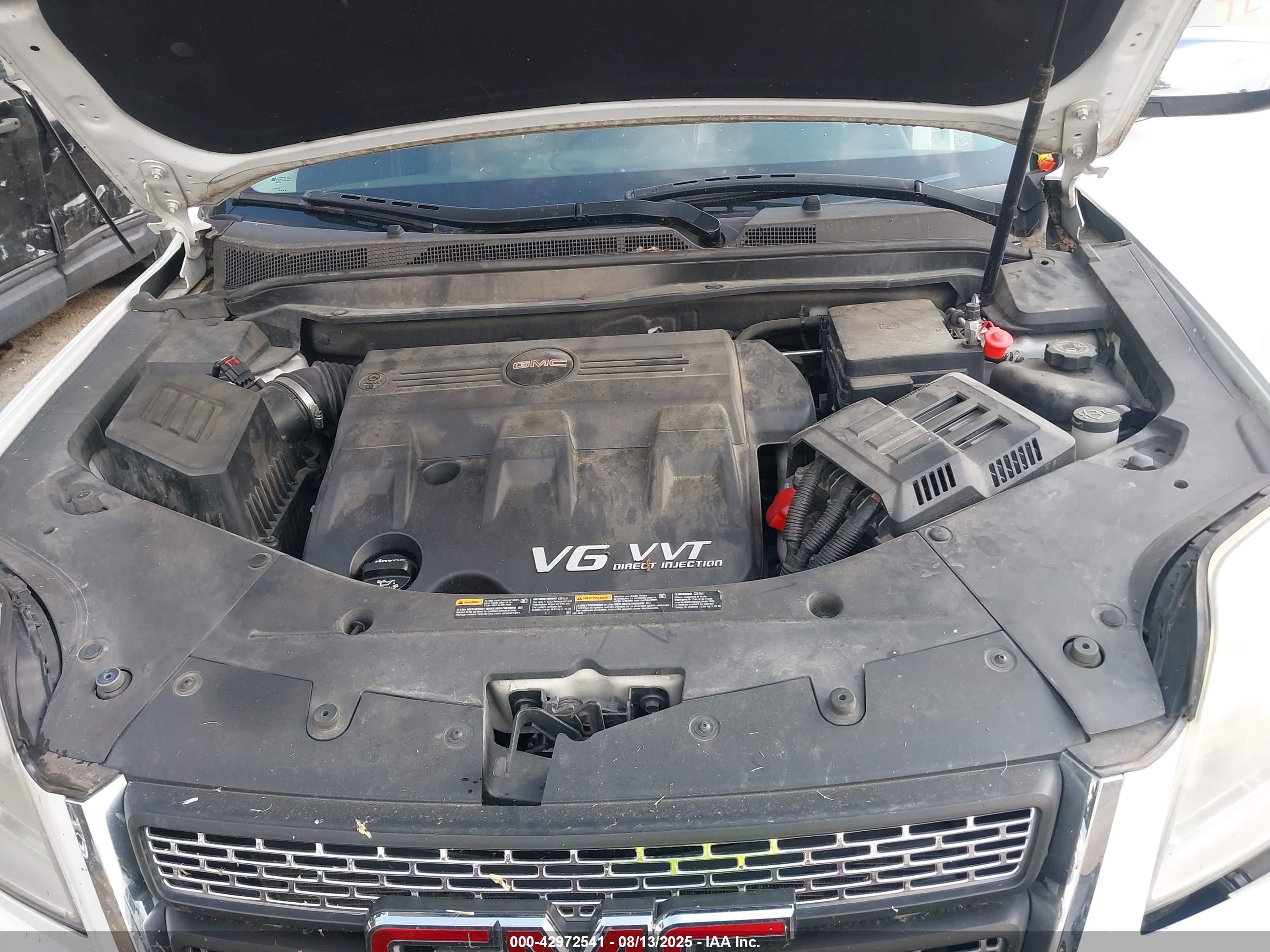 GMC TERRAIN image 10