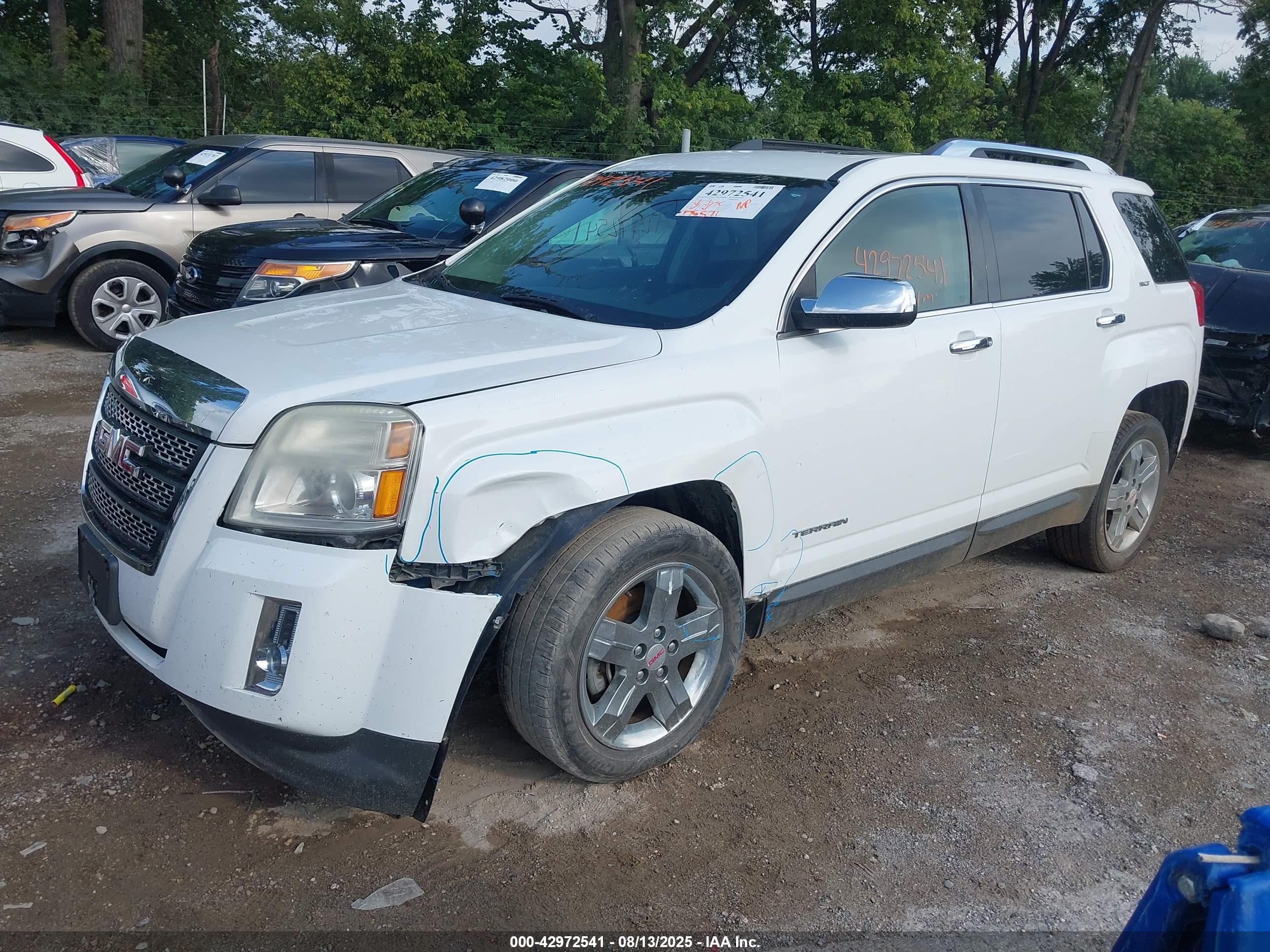 GMC TERRAIN image 6