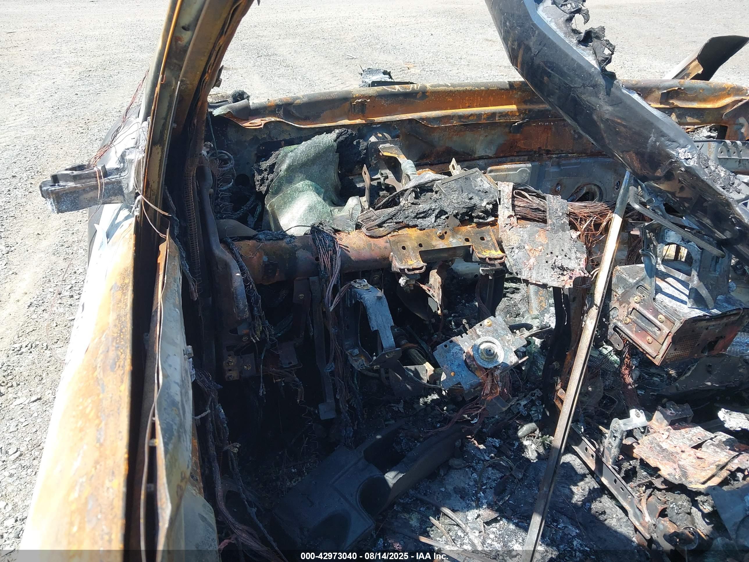NISSAN PATHFINDER image 7