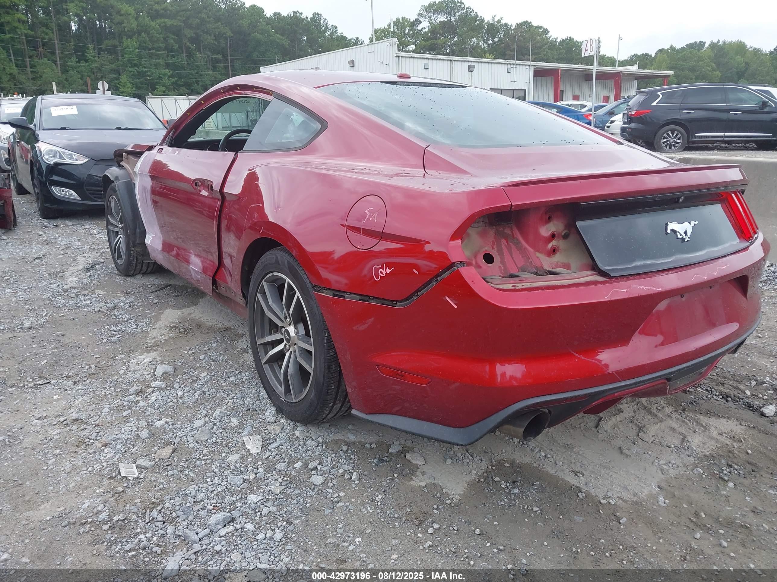FORD MUSTANG image 3