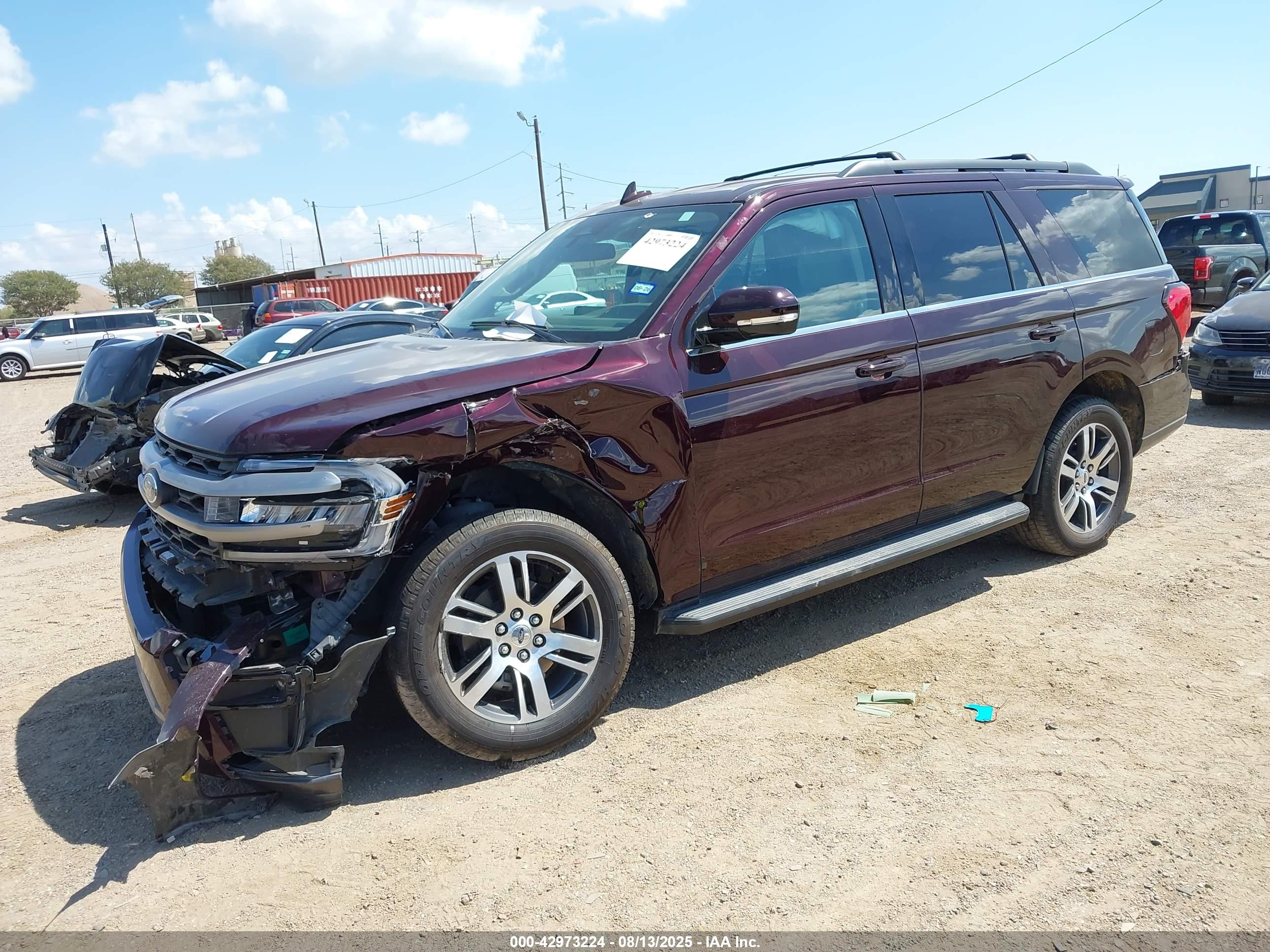 FORD EXPEDITION image 2