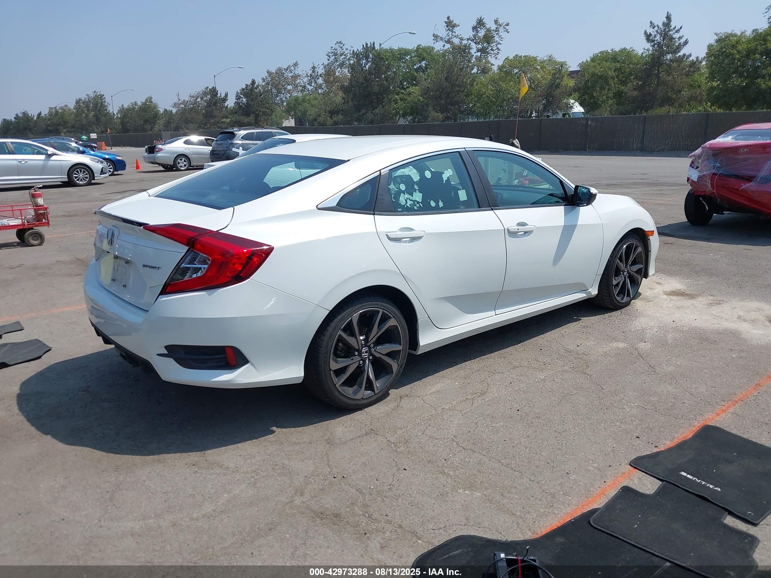HONDA CIVIC image 4
