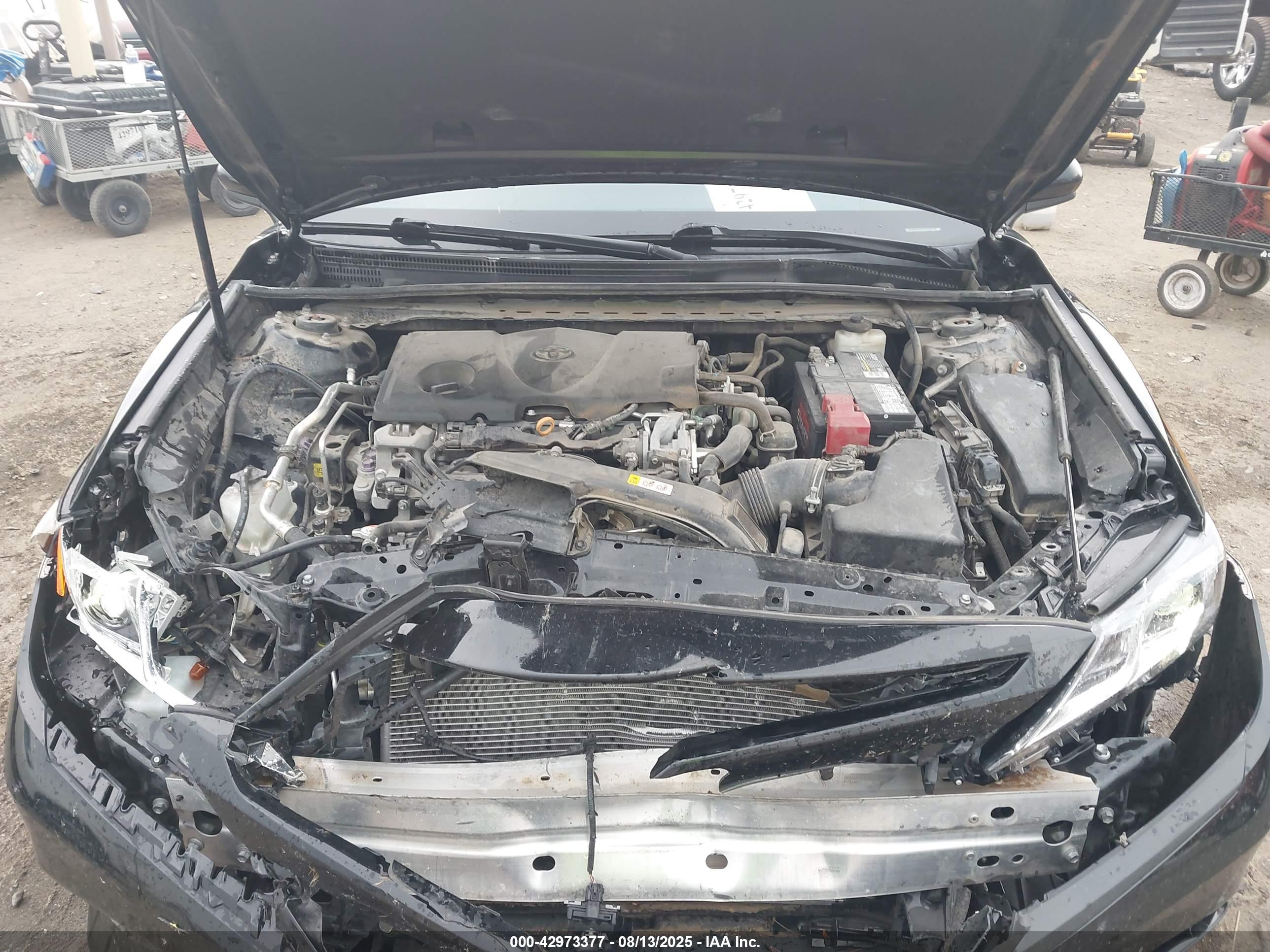 TOYOTA CAMRY image 10