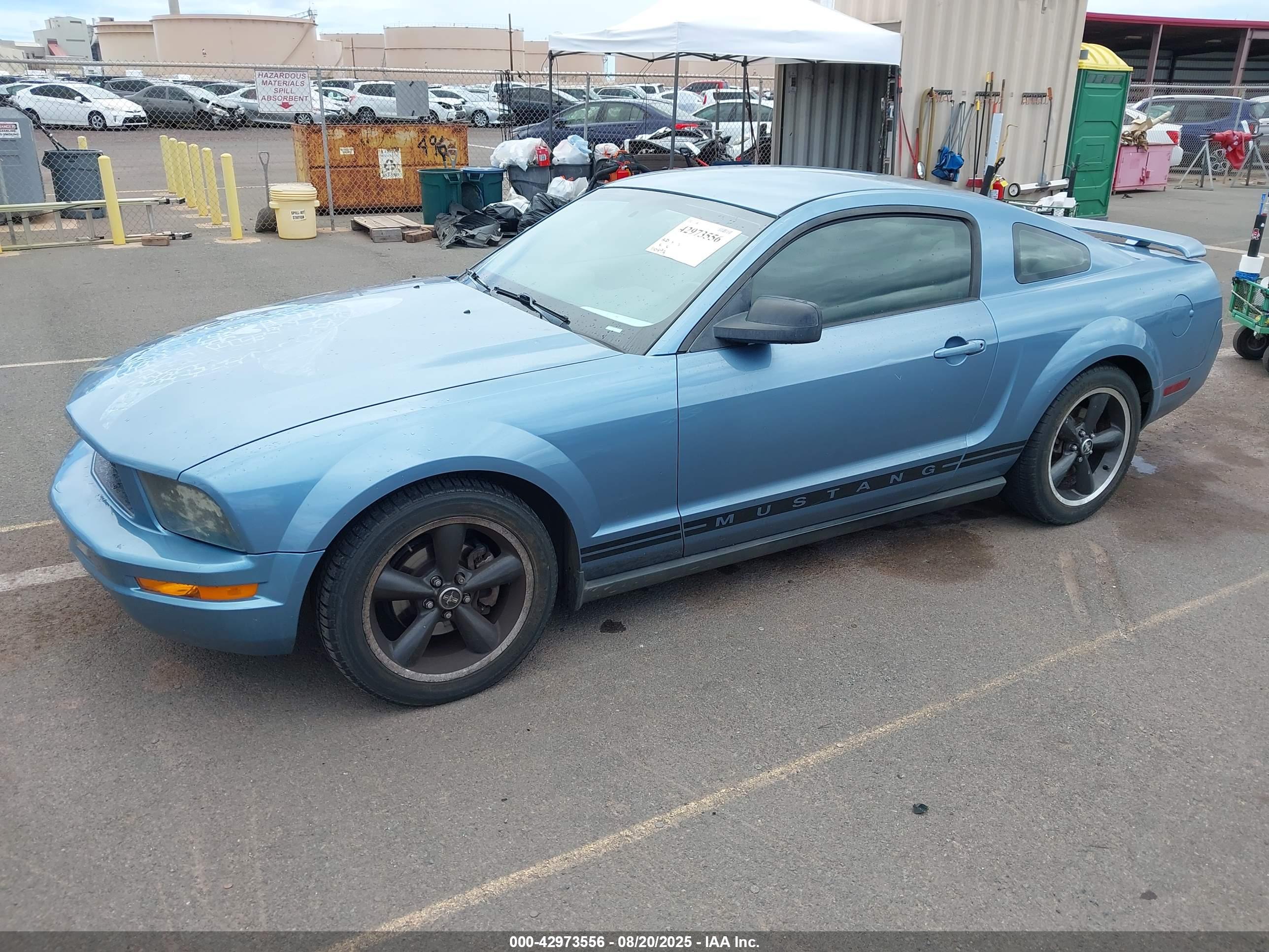 FORD MUSTANG image 2