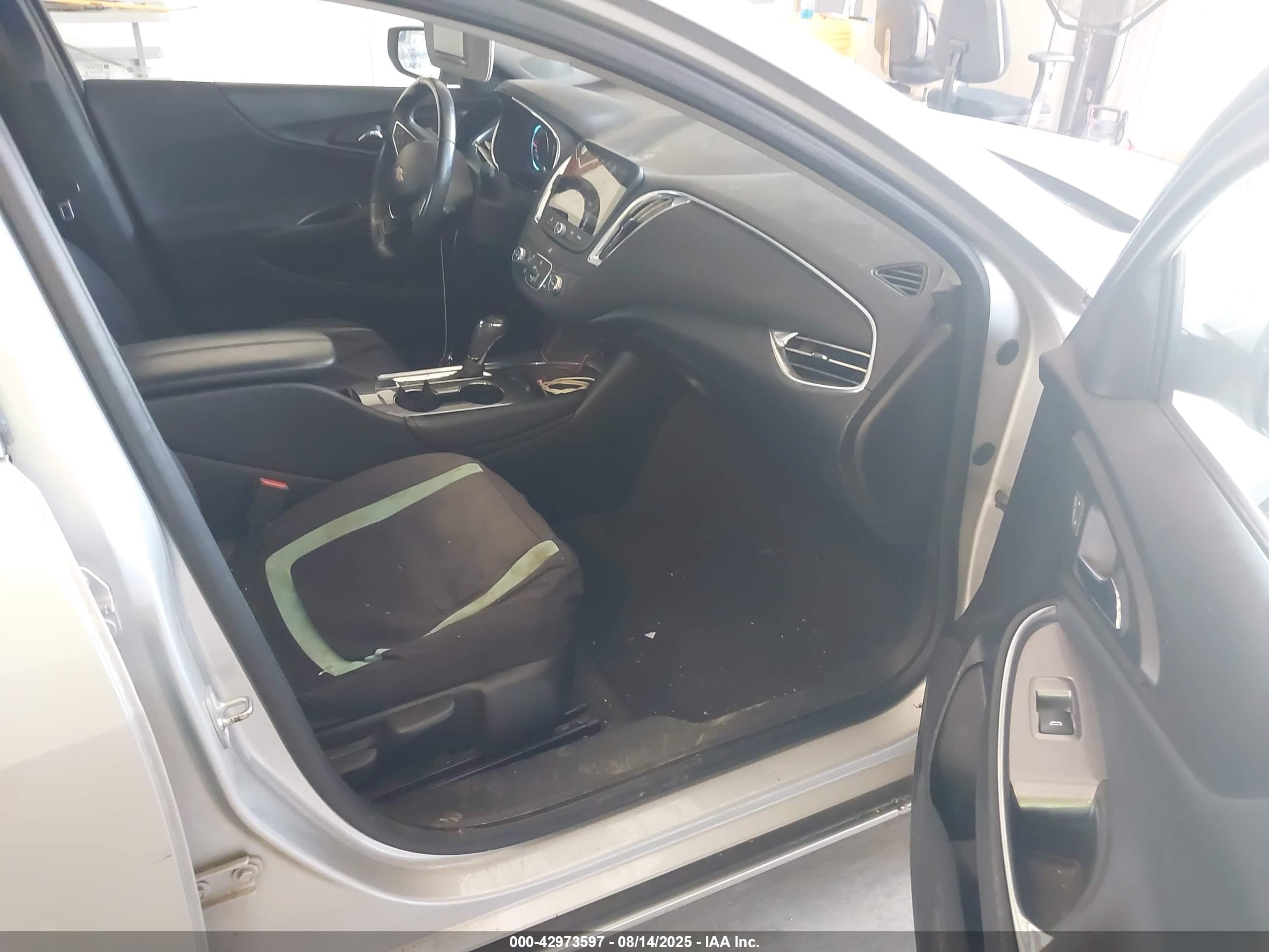 CHEVROLET MALIBU image 5