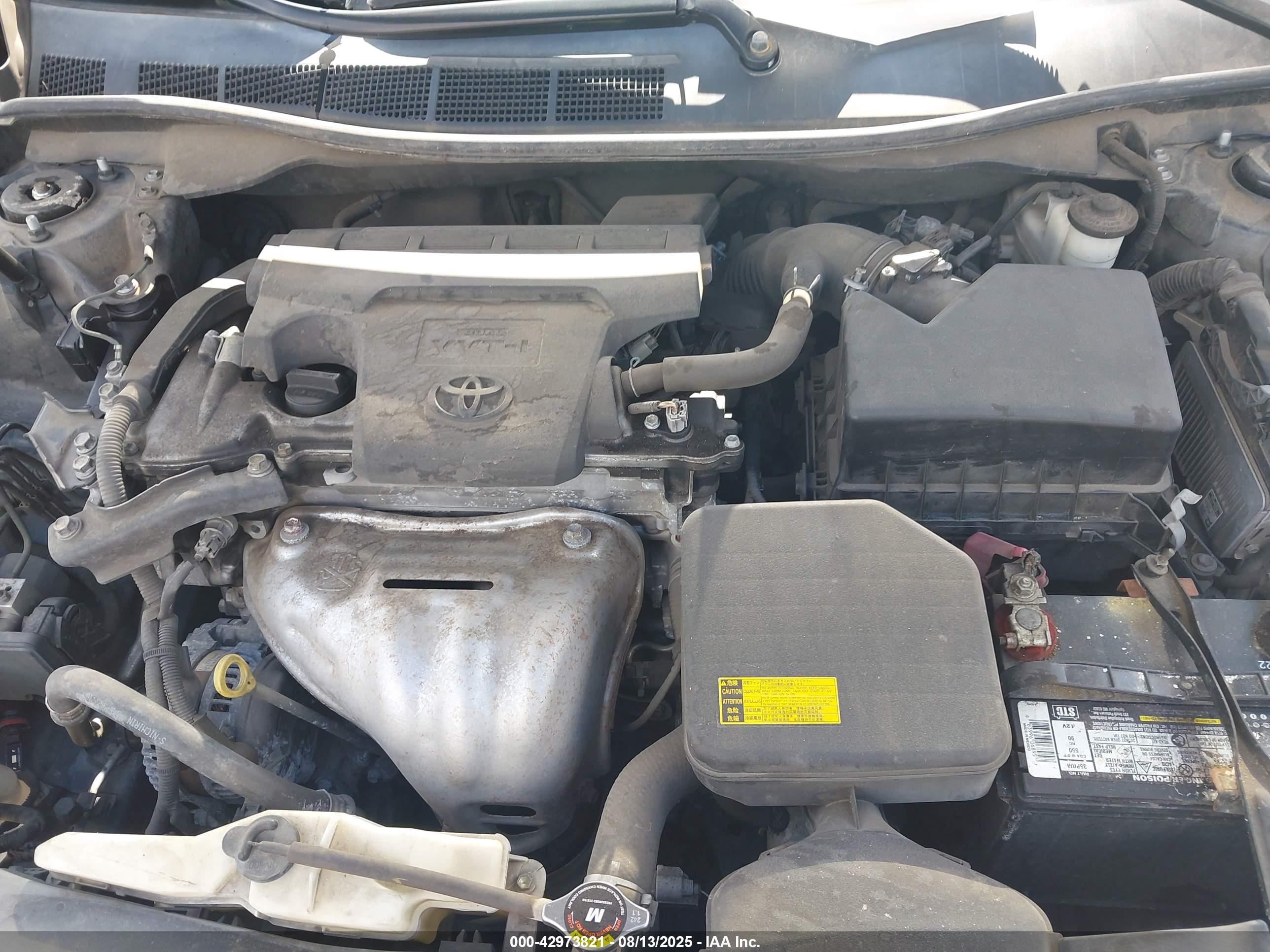 TOYOTA CAMRY image 10