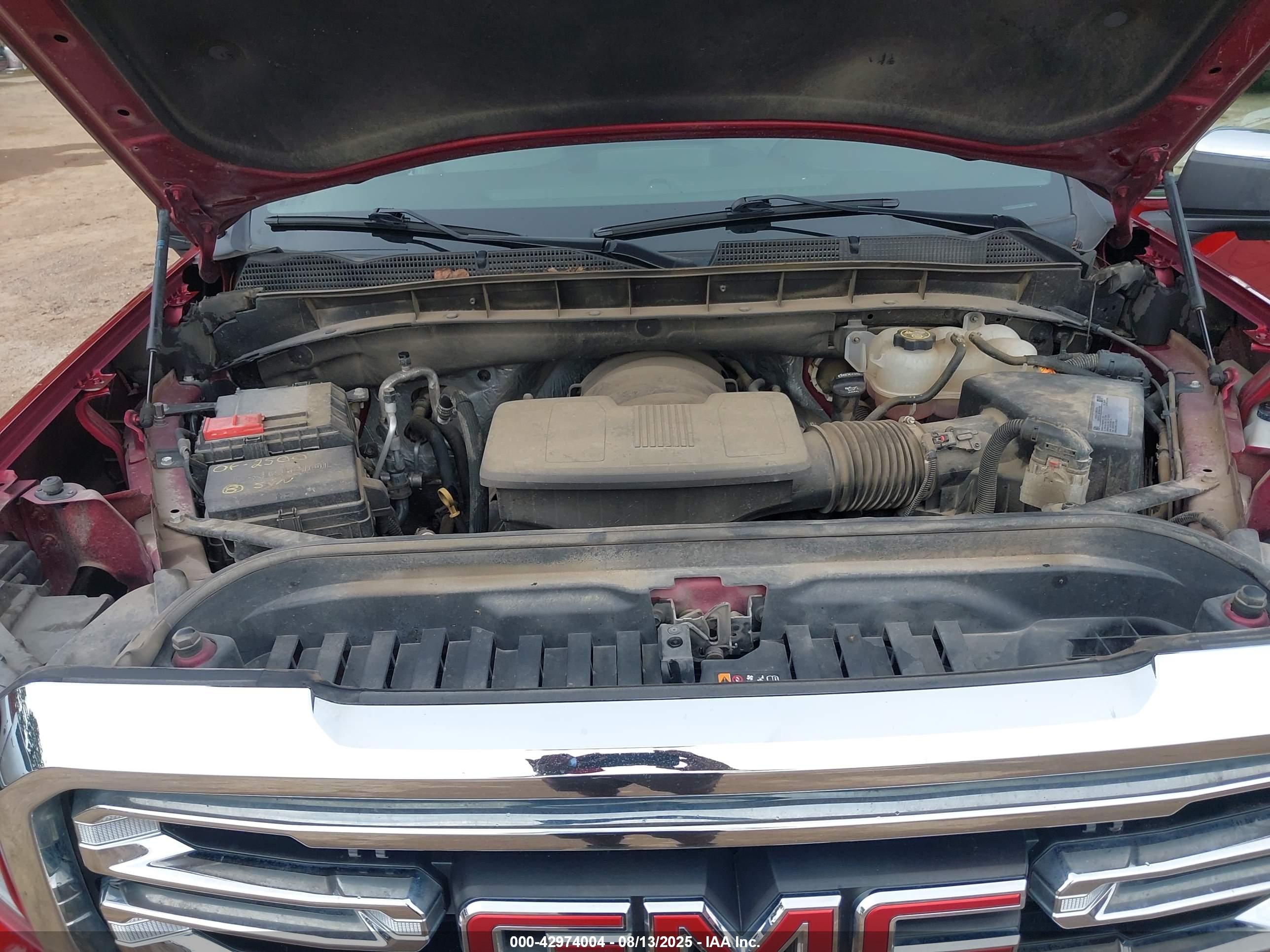 GMC SIERRA image 10