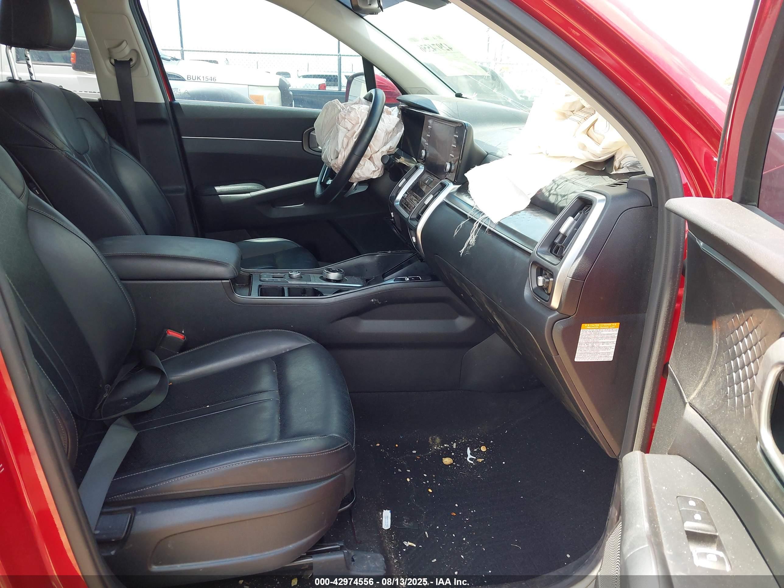 KIA SORENTO image 5