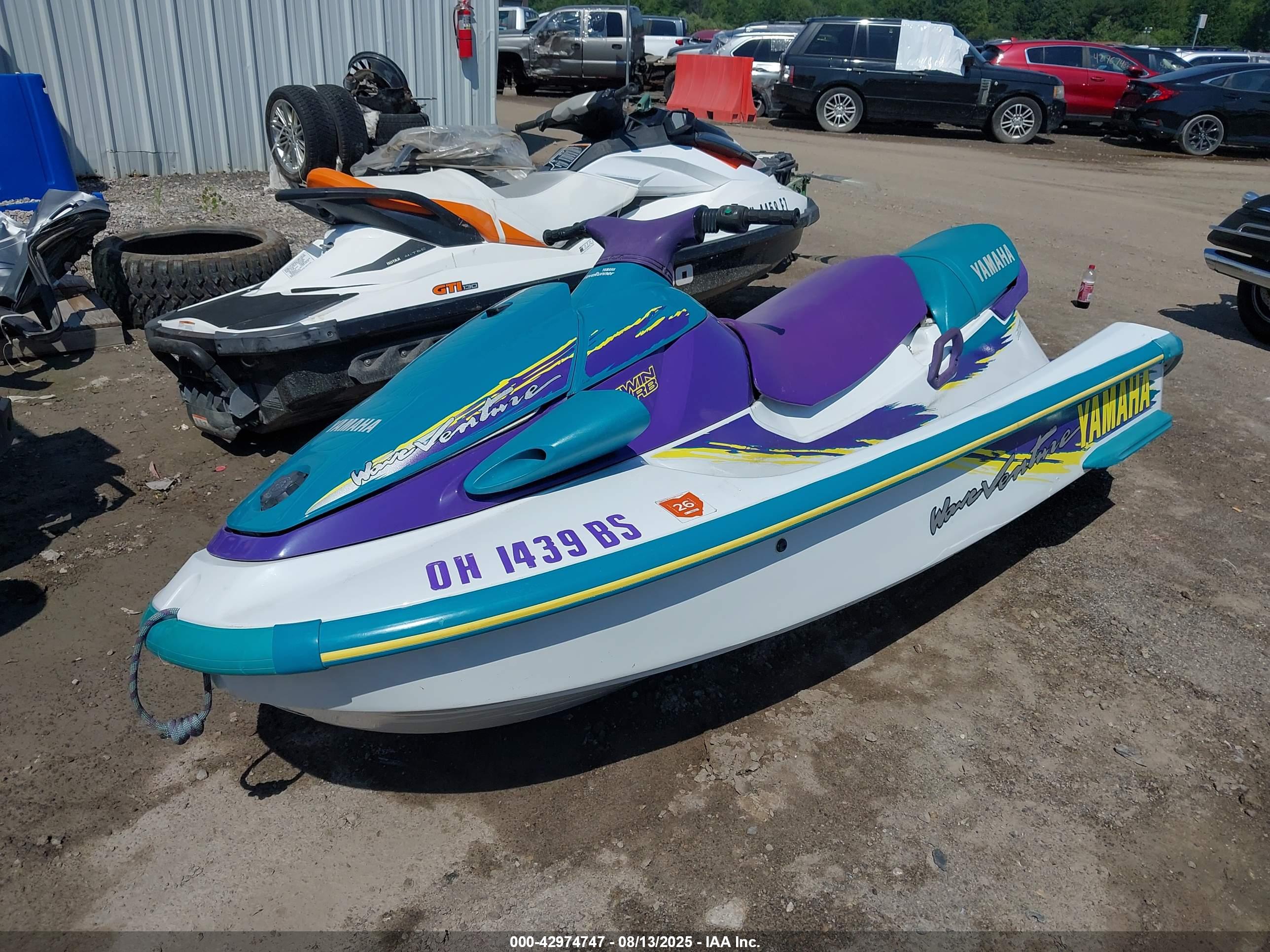 YAMAHA WAVERUNNER image 2