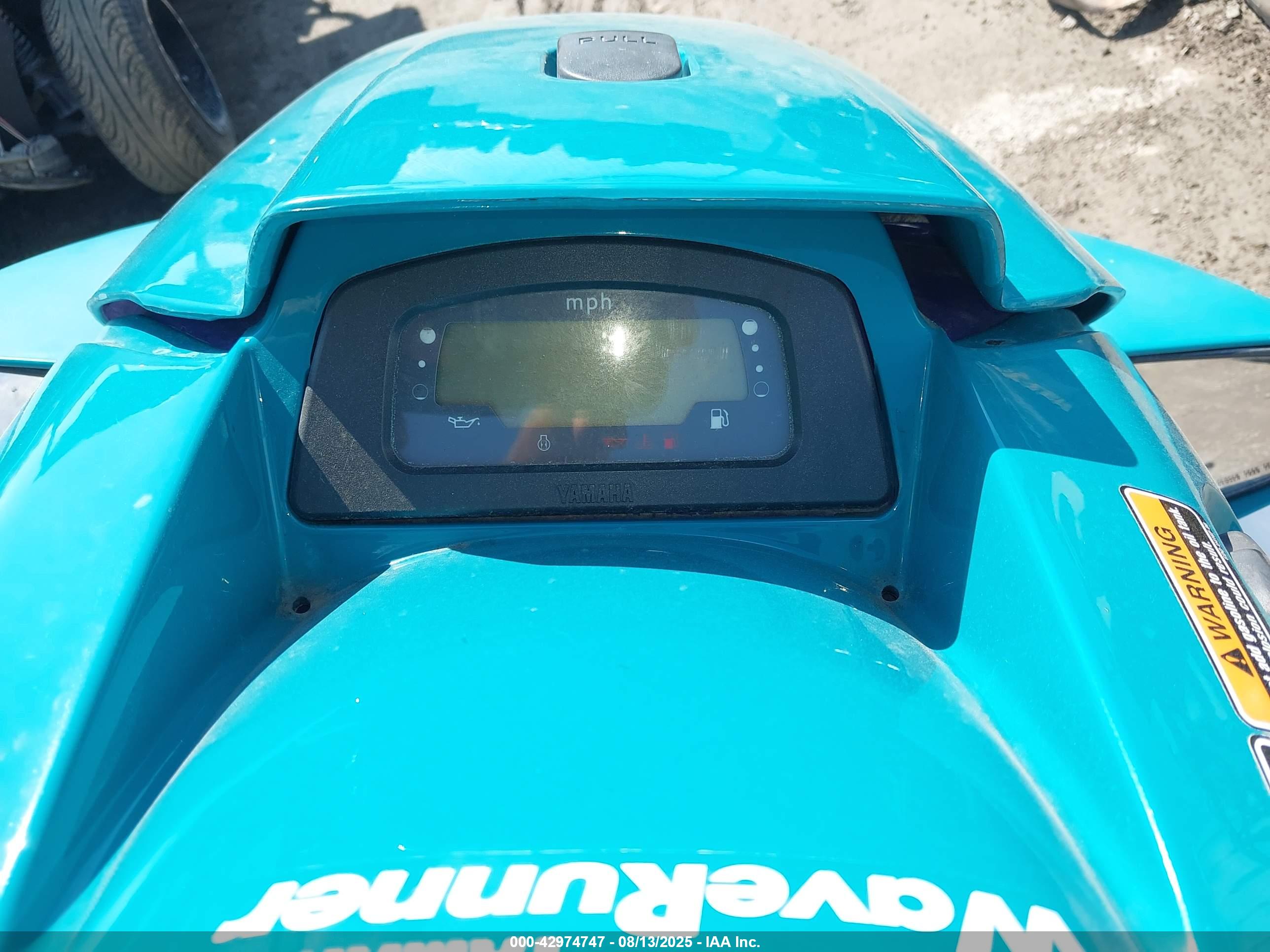 YAMAHA WAVERUNNER image 7