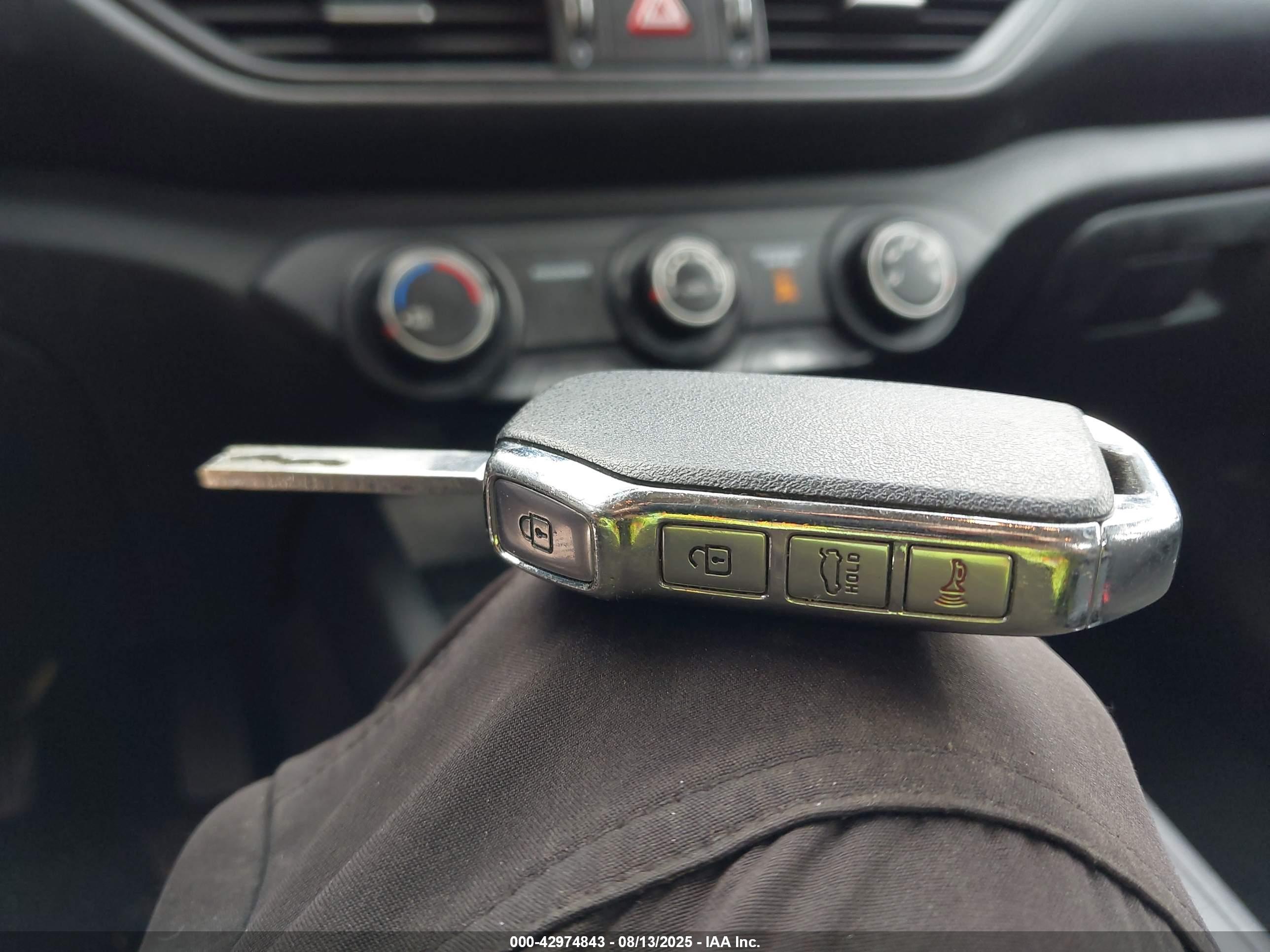 KIA FORTE image 11