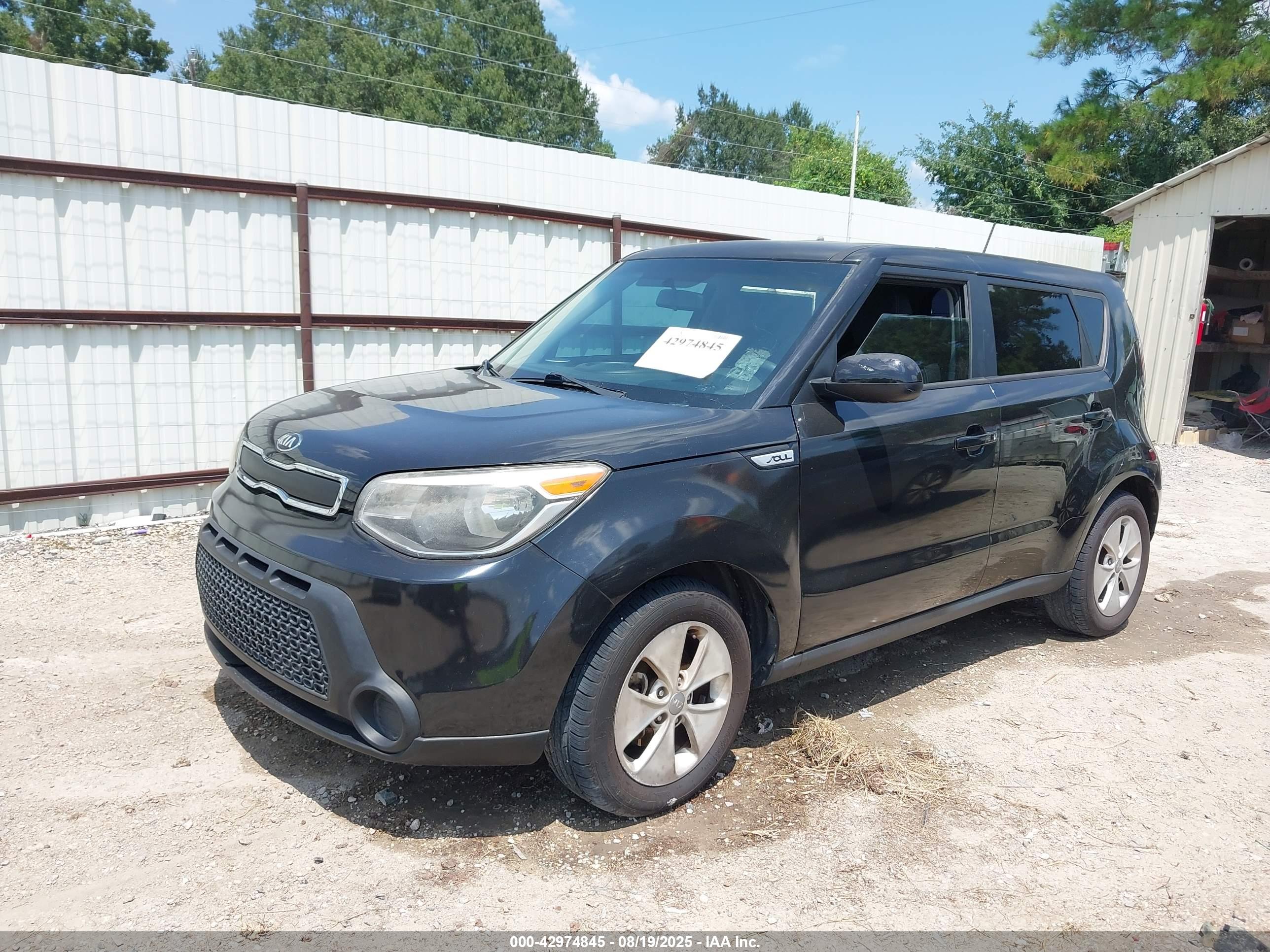 KIA SOUL image 2
