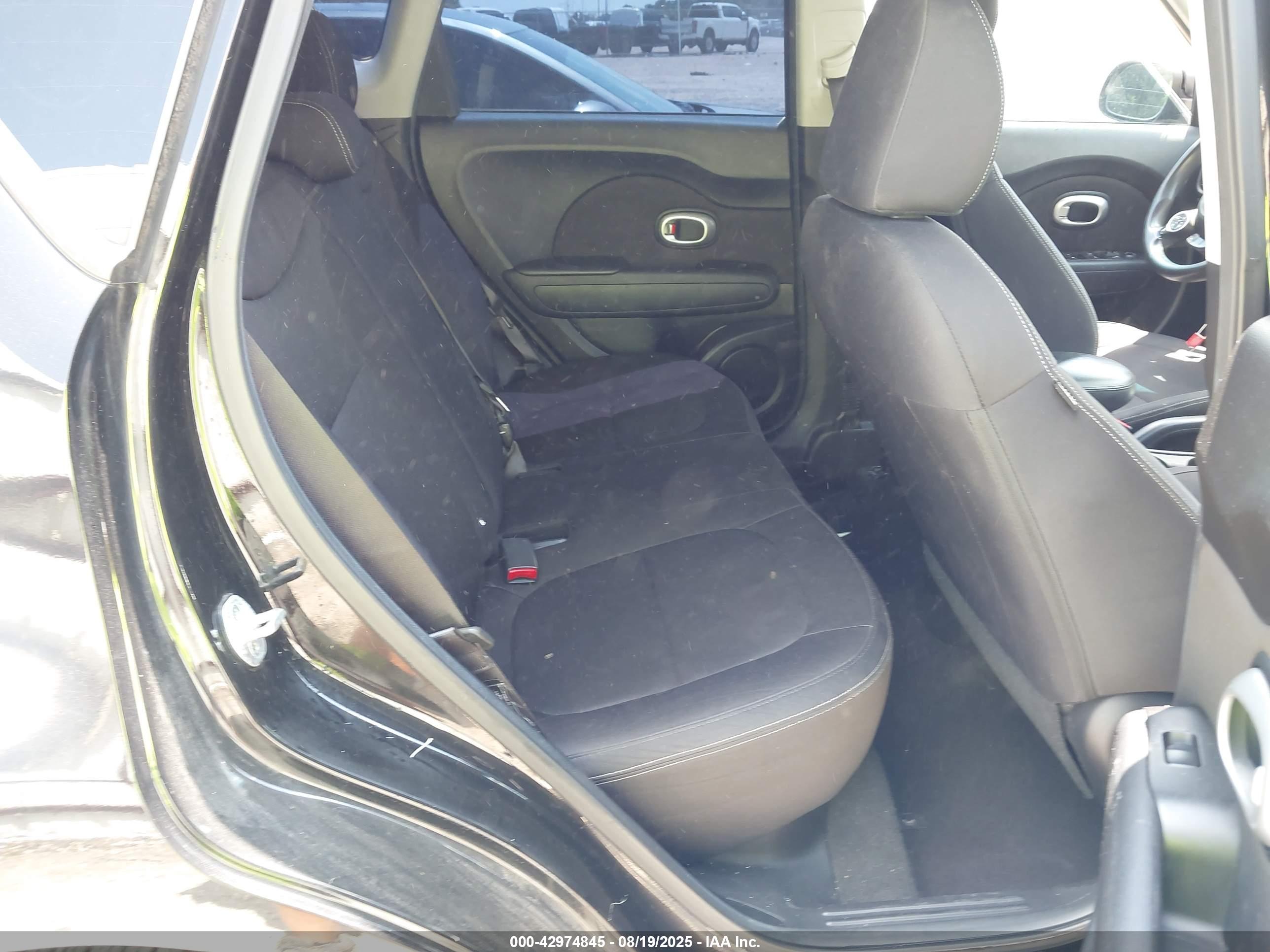 KIA SOUL image 8
