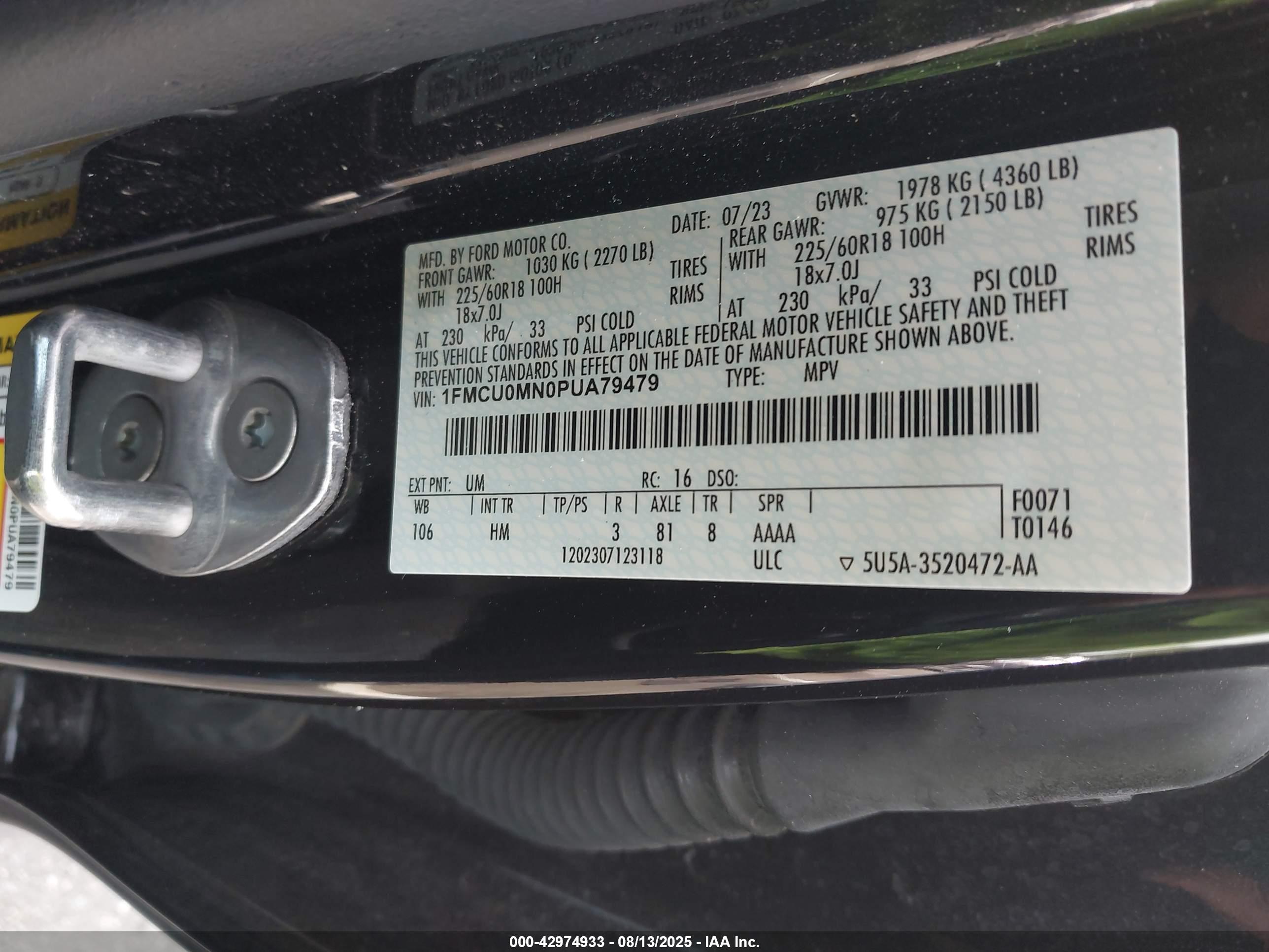 FORD ESCAPE image 9