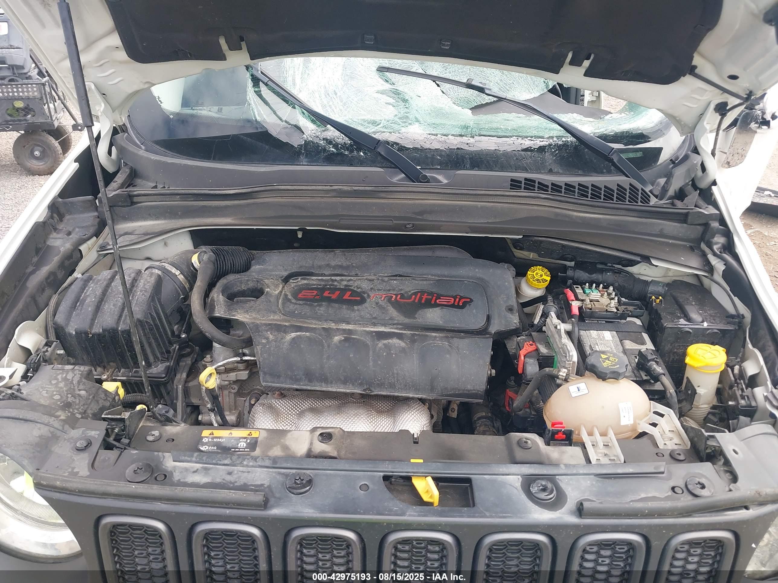 JEEP RENEGADE image 10