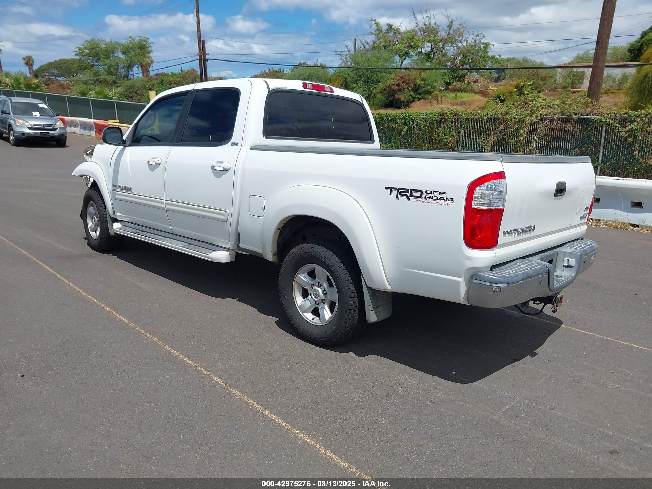 TOYOTA TUNDRA image 3