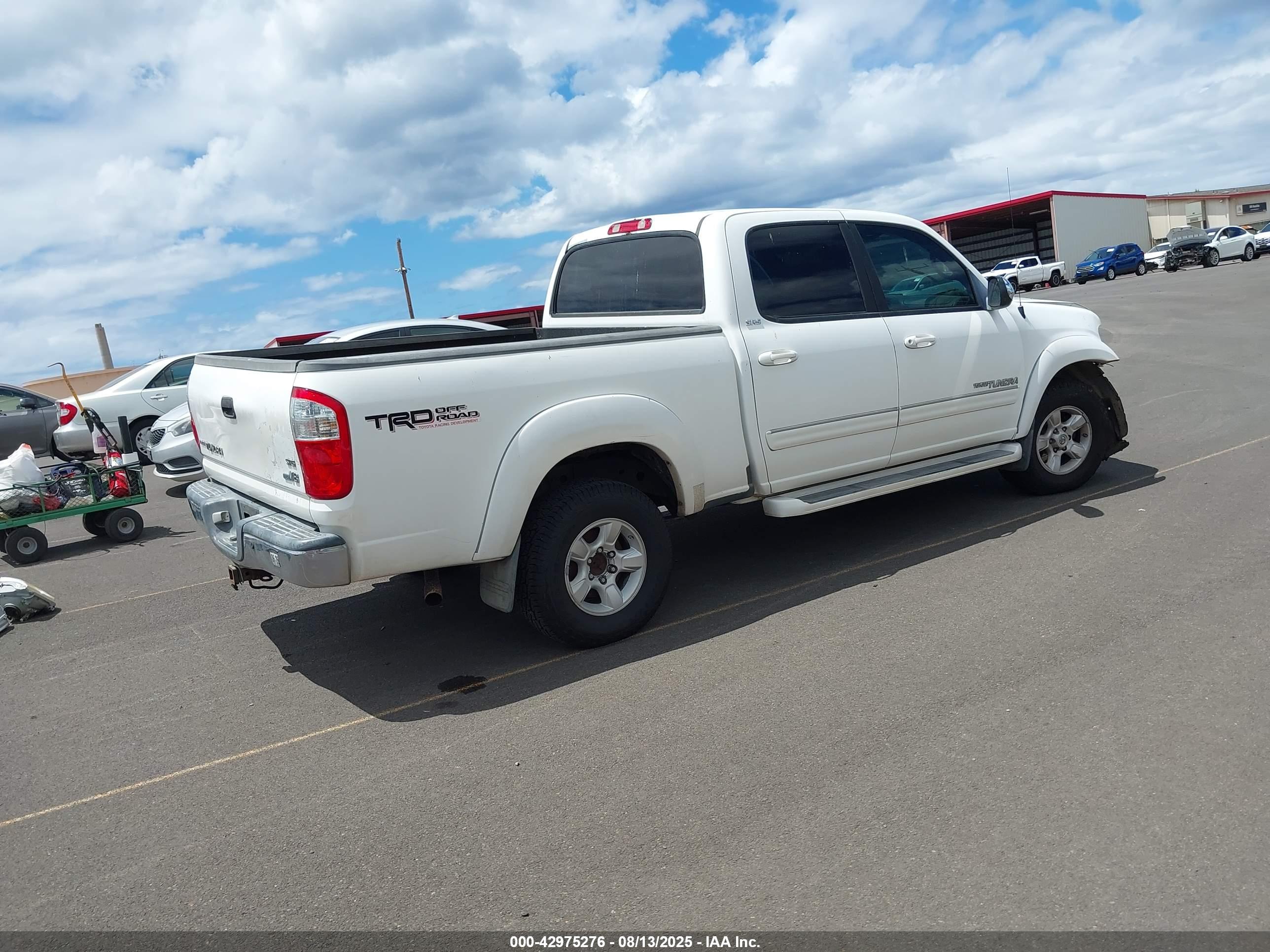 TOYOTA TUNDRA image 4