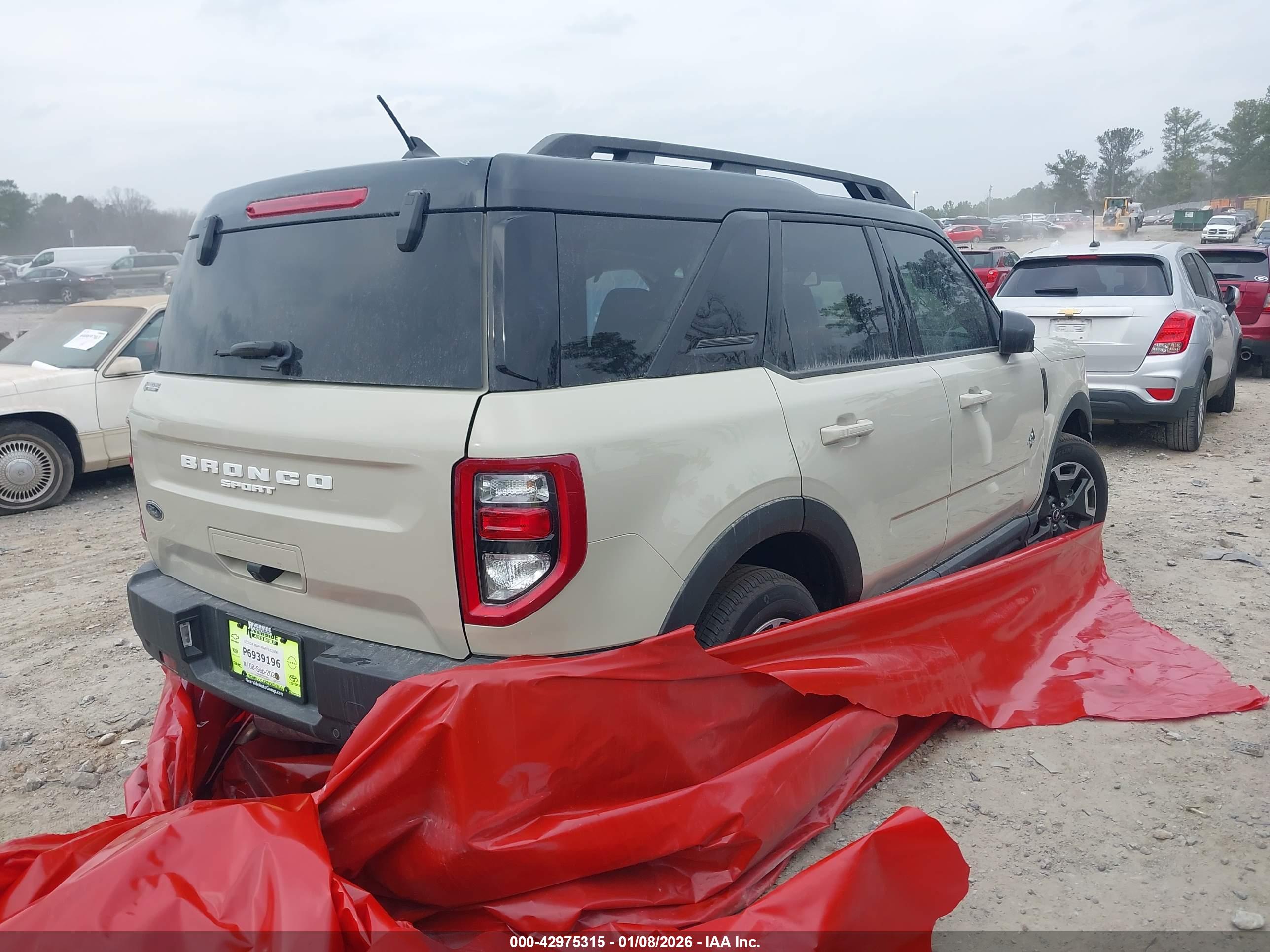 FORD BRONCO image 4