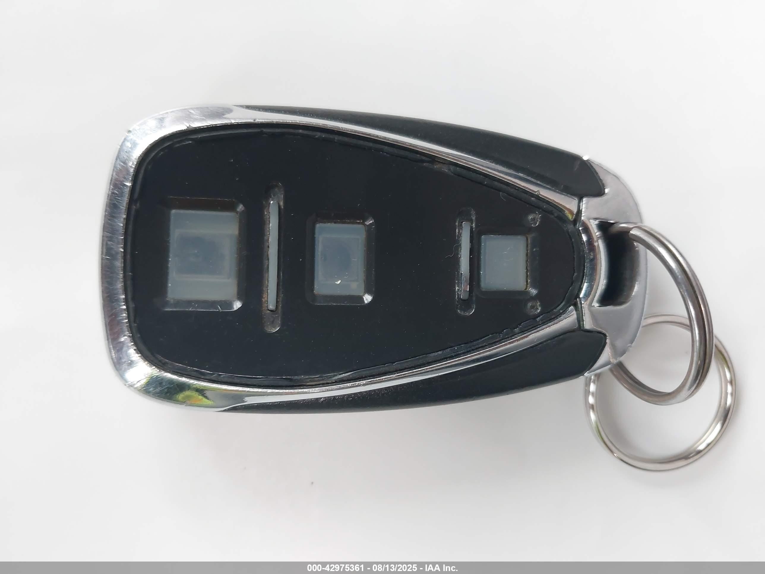 CHEVROLET EQUINOX image 11