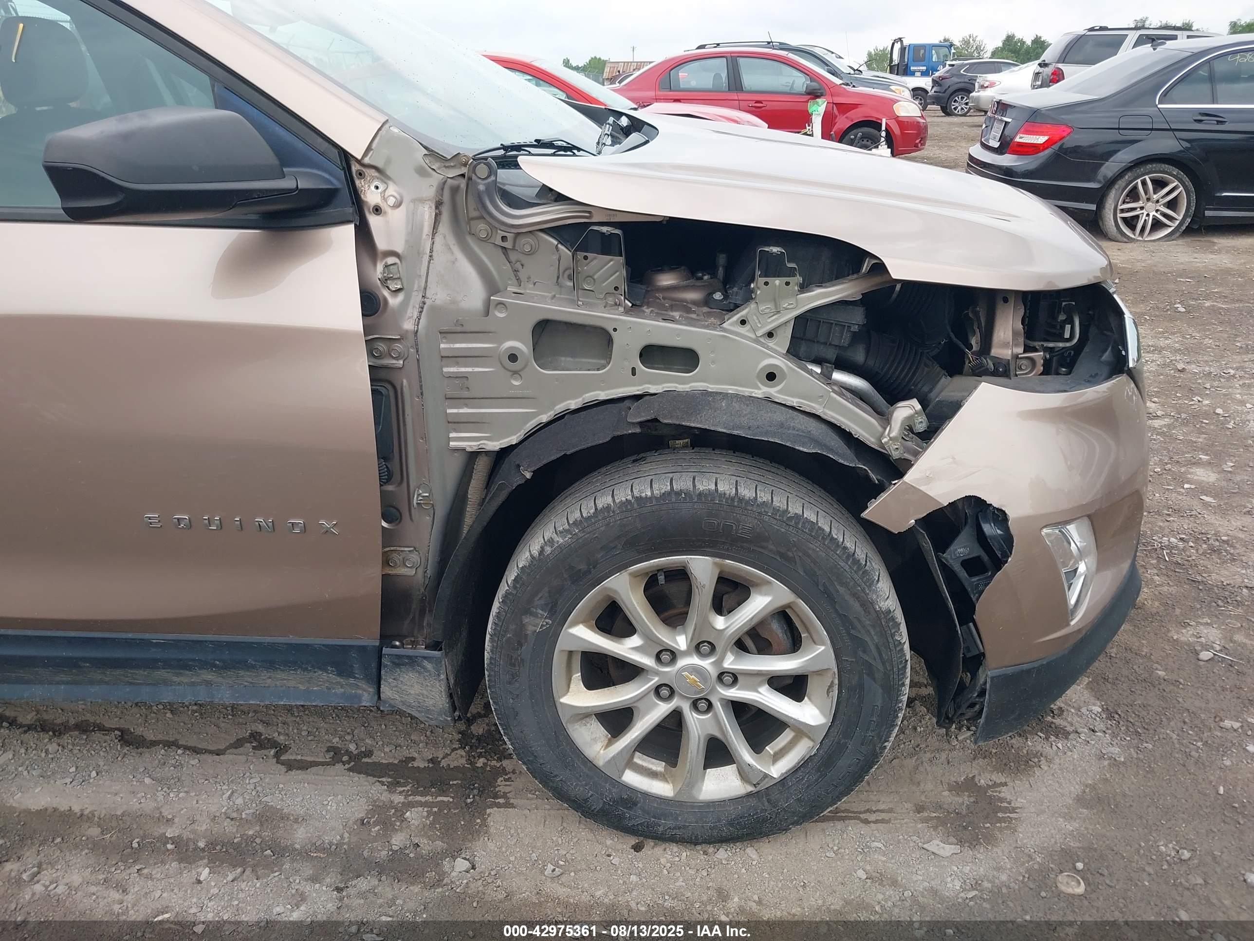 CHEVROLET EQUINOX image 6