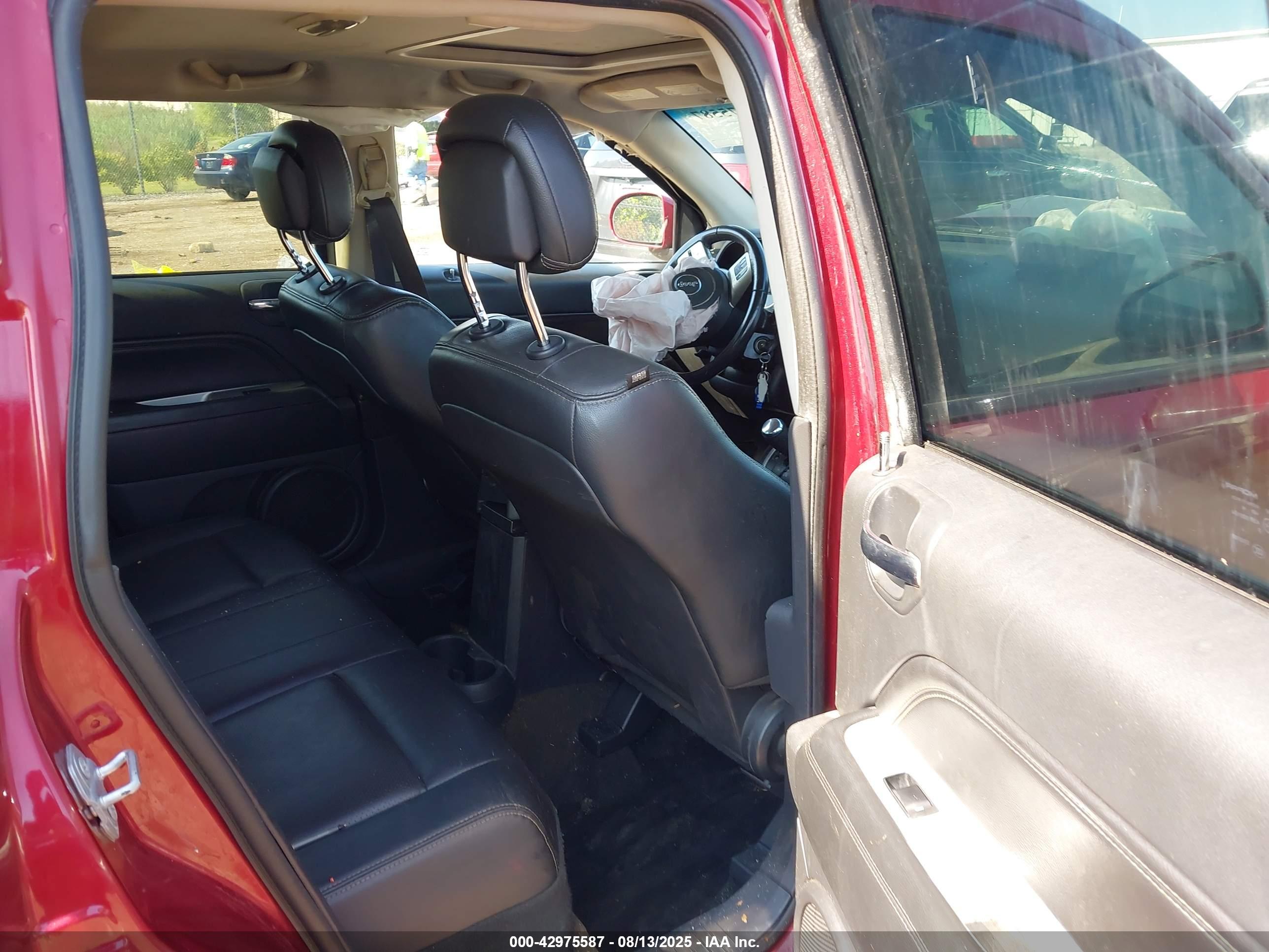 JEEP COMPASS image 8