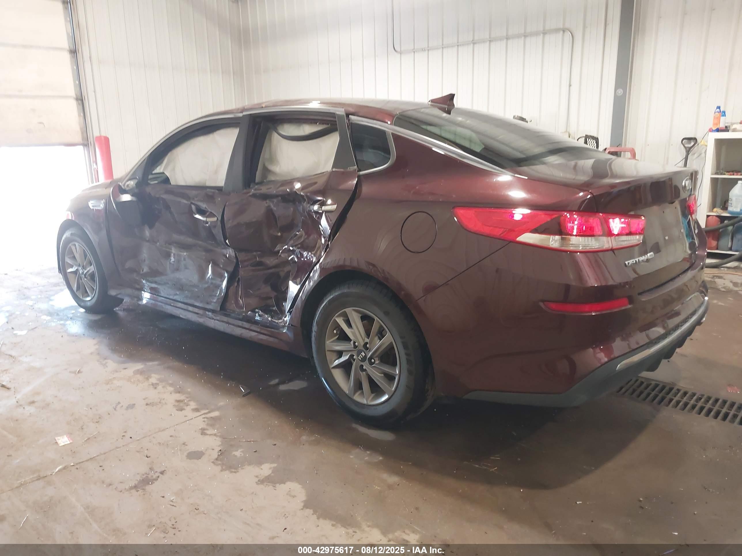 KIA OPTIMA image 3