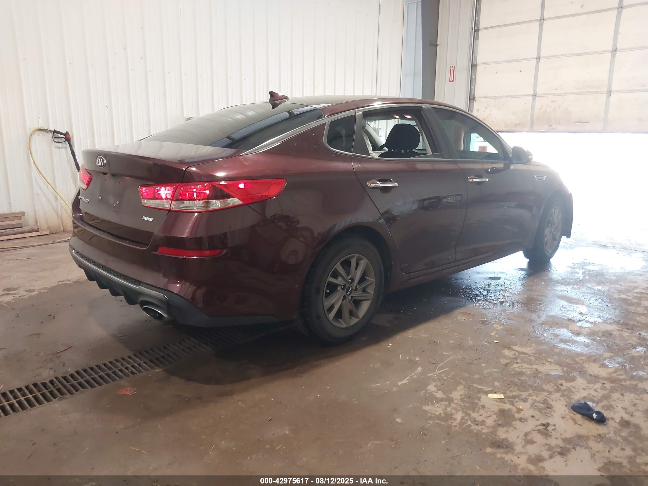 KIA OPTIMA image 4
