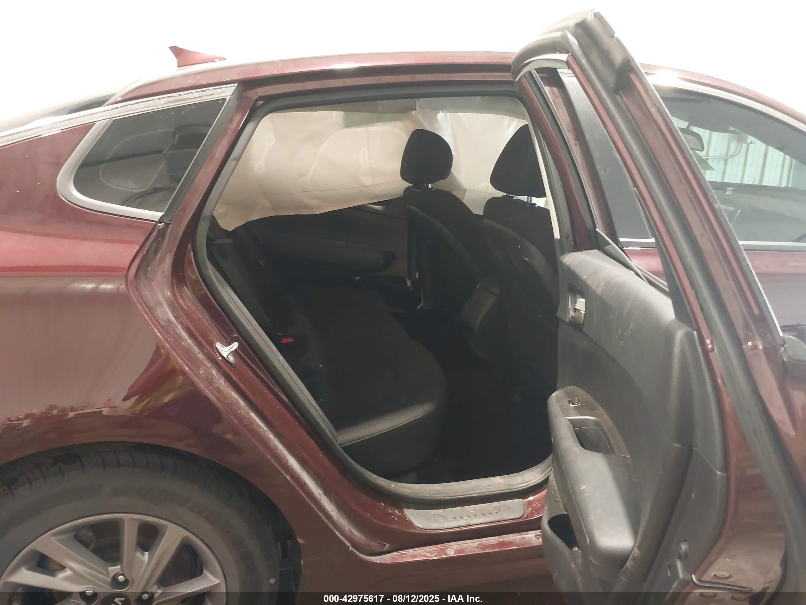 KIA OPTIMA image 8