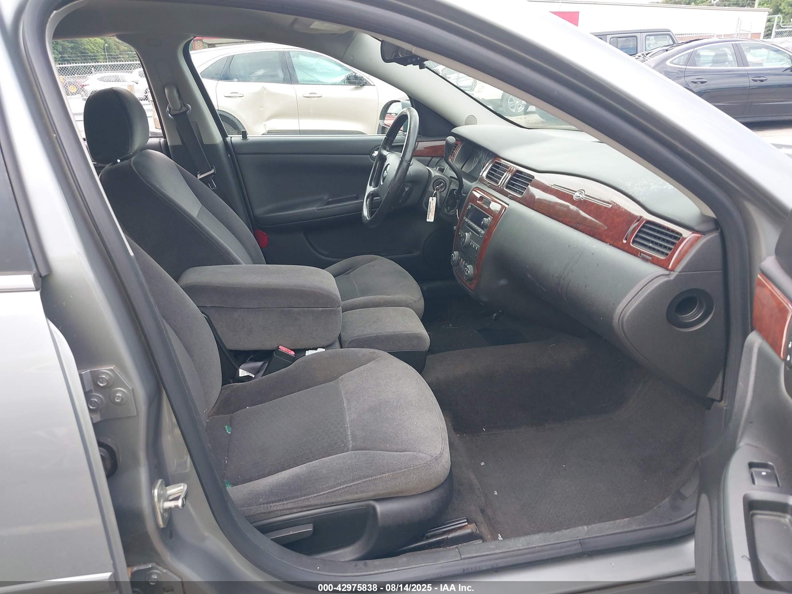 CHEVROLET IMPALA image 5