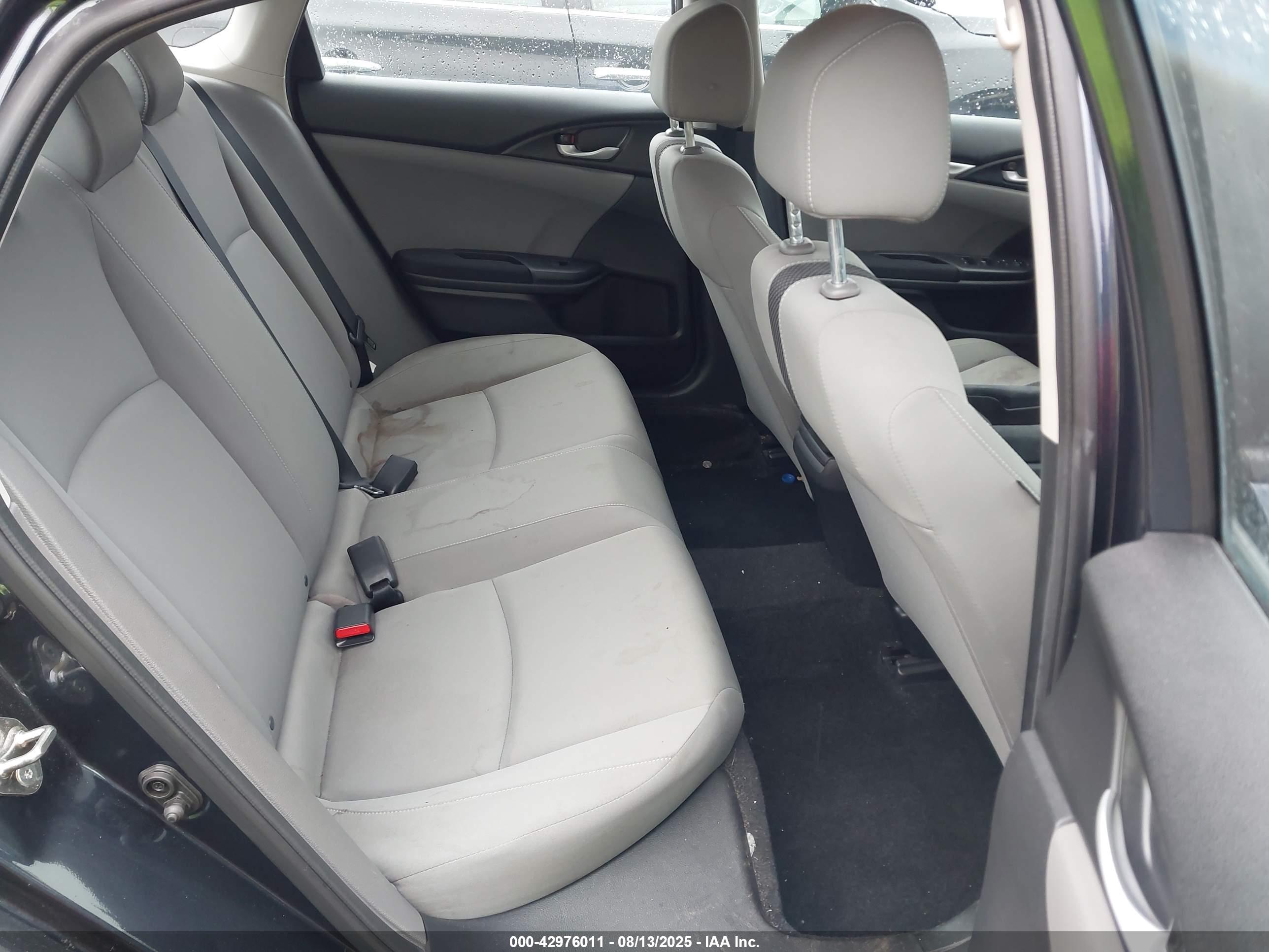HONDA CIVIC image 8