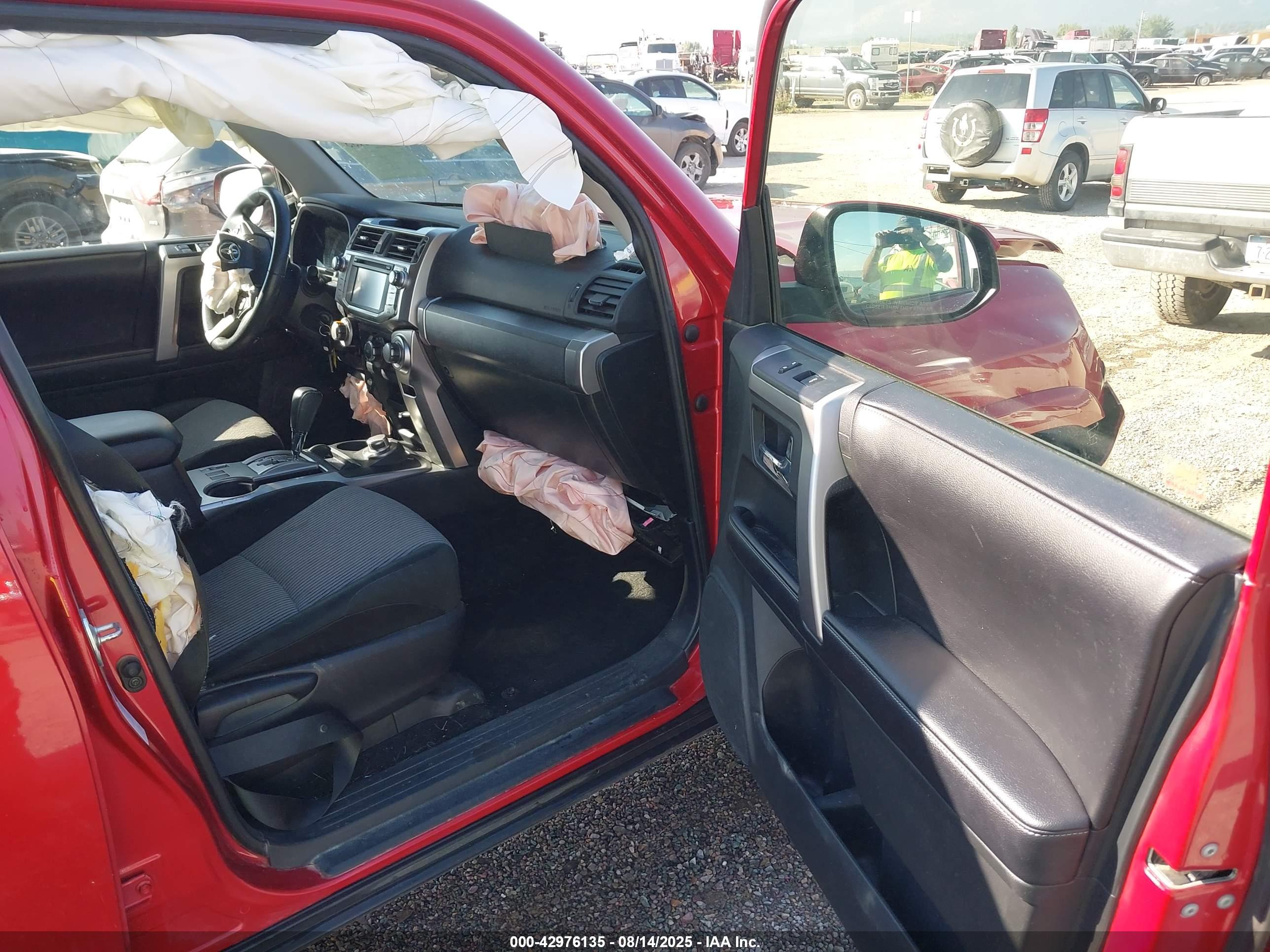 TOYOTA 4RUNNER image 5