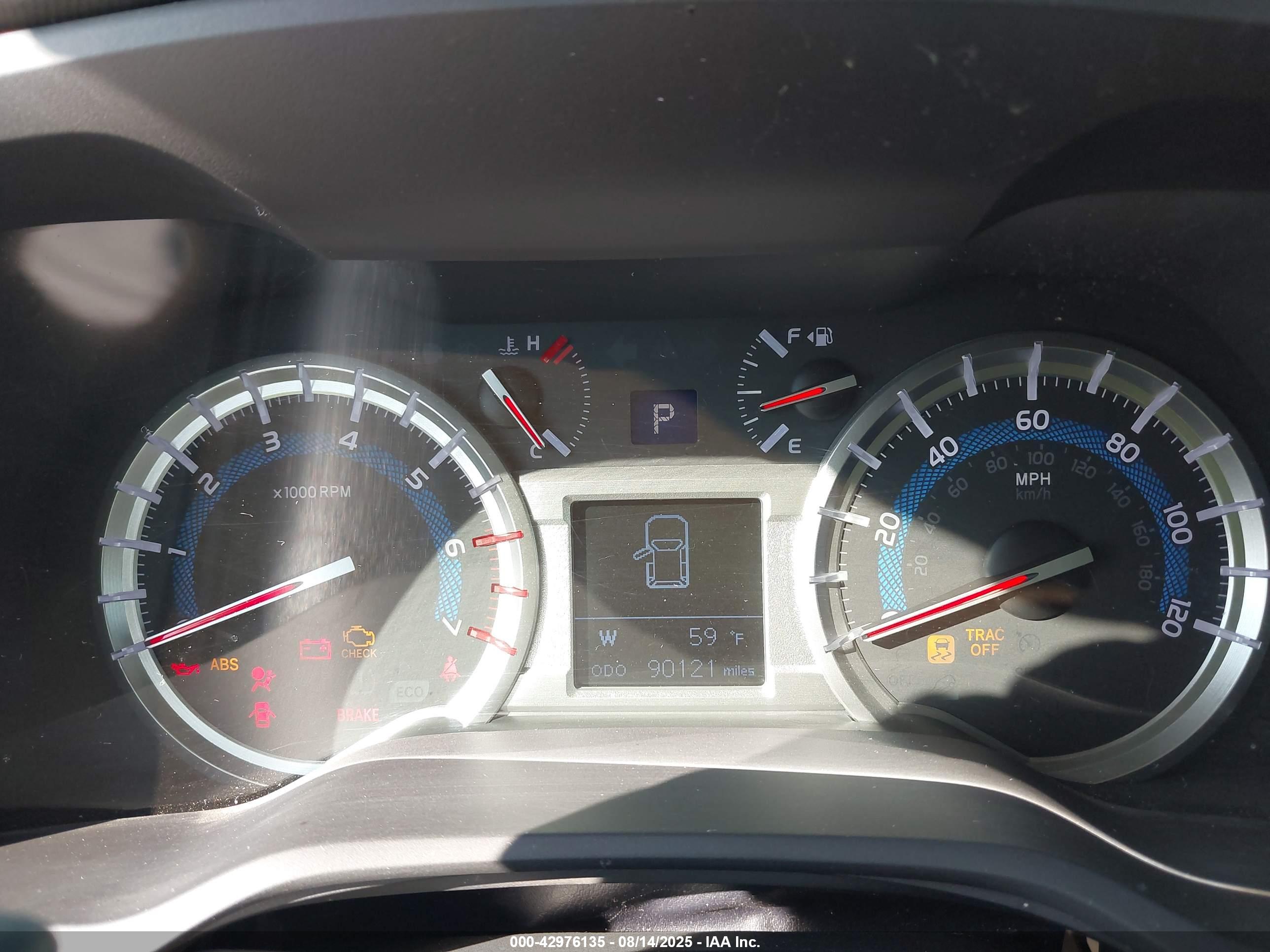 TOYOTA 4RUNNER image 7