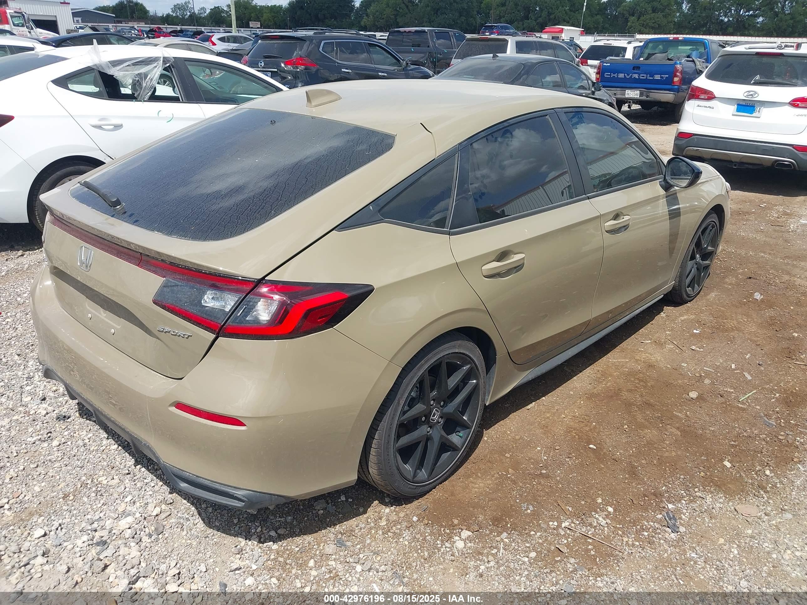 HONDA CIVIC image 4