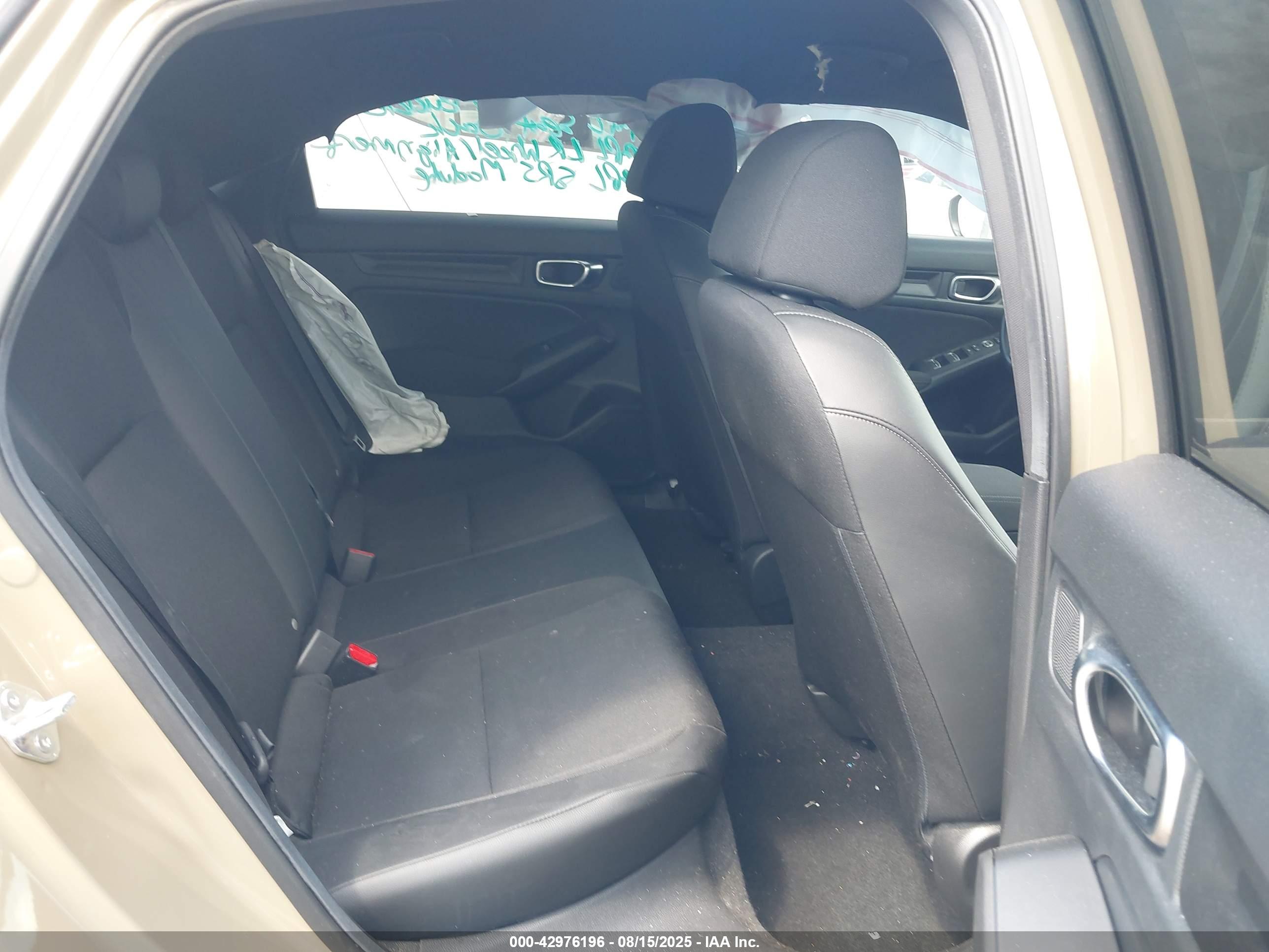 HONDA CIVIC image 8
