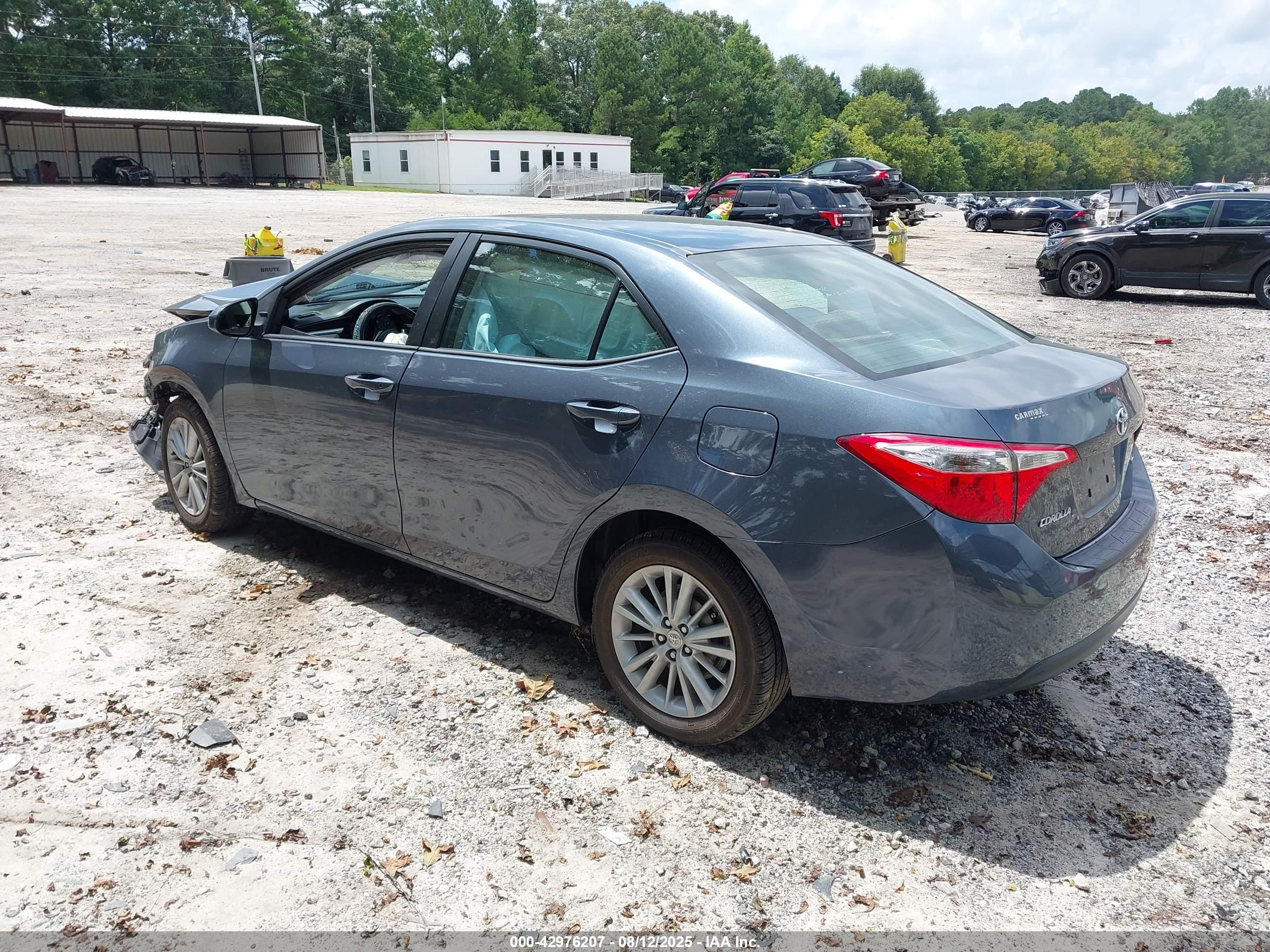 TOYOTA COROLLA image 3