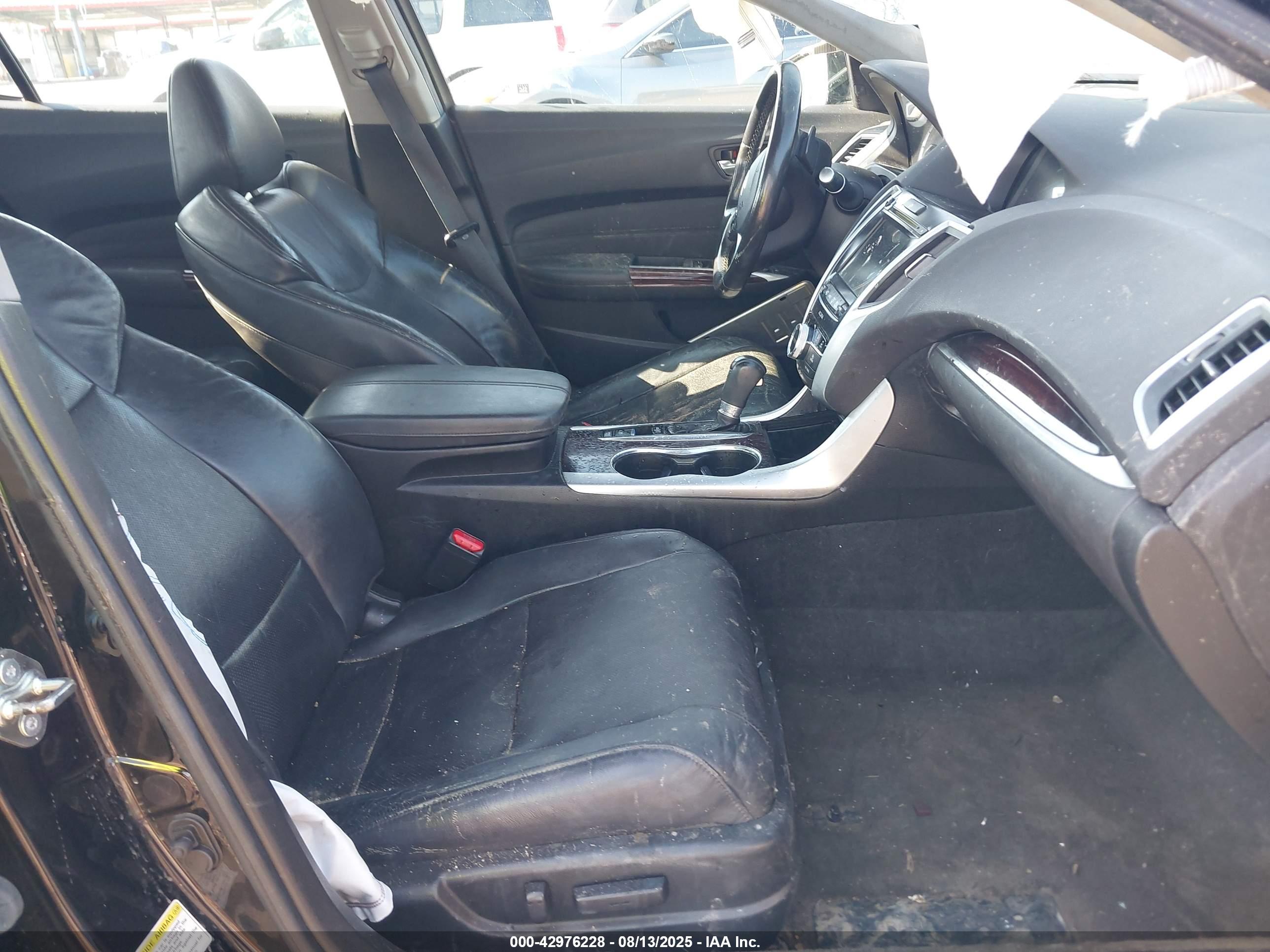 ACURA TLX image 5