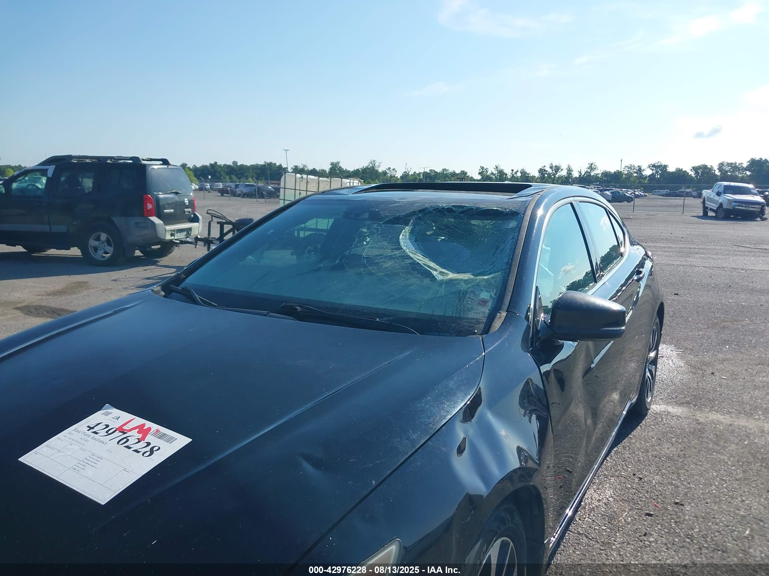 ACURA TLX image 6