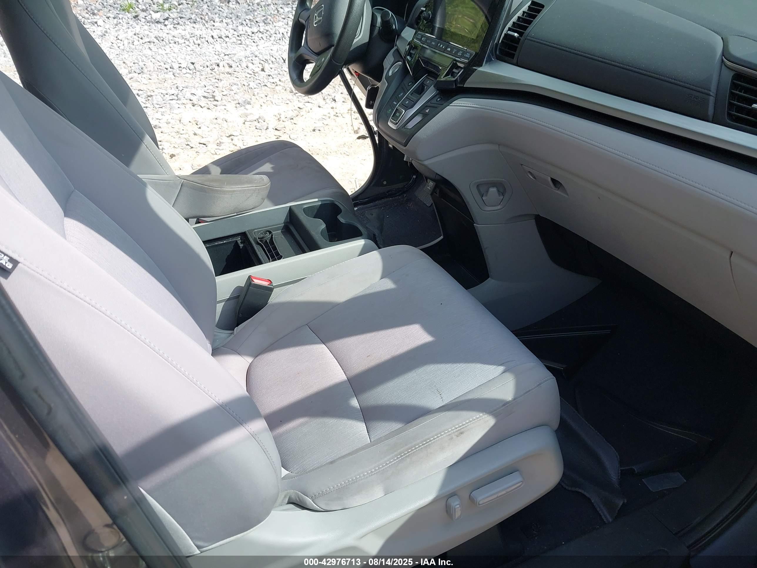 HONDA ODYSSEY image 5