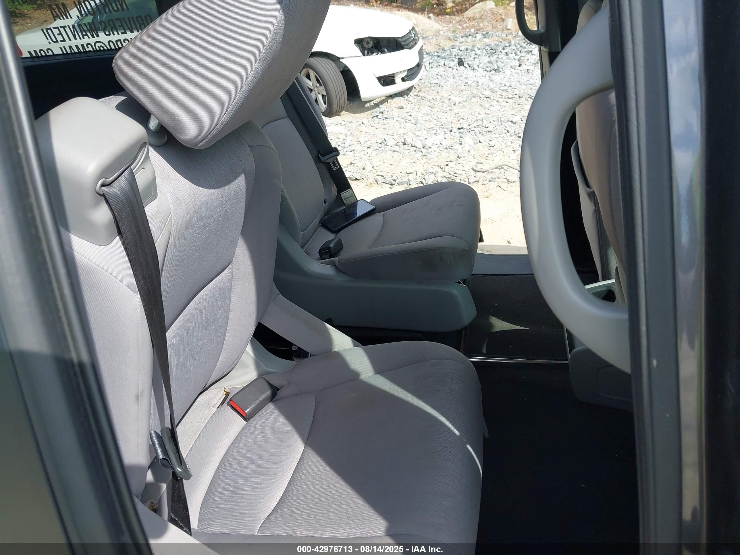 HONDA ODYSSEY image 8