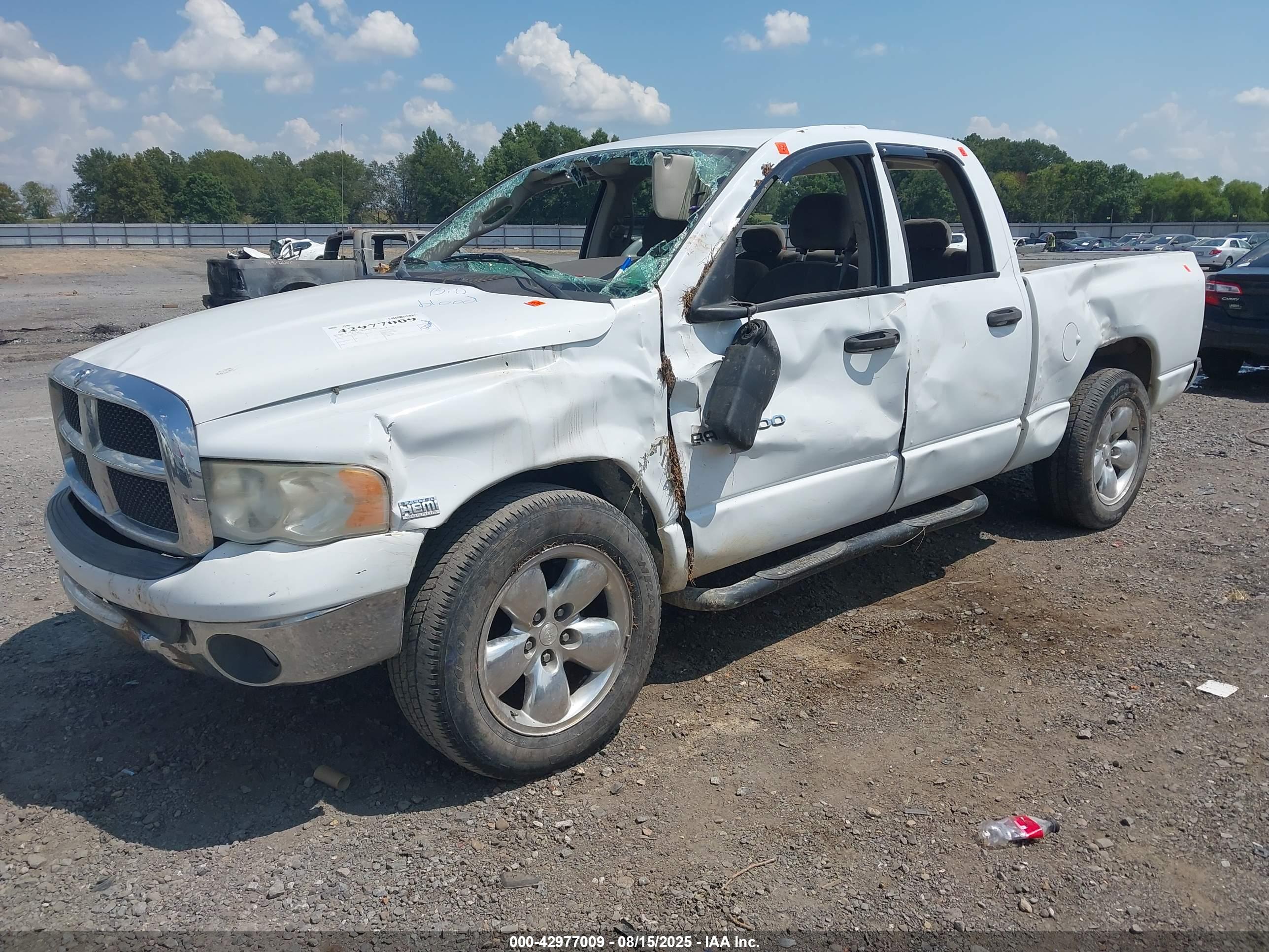 DODGE RAM image 2