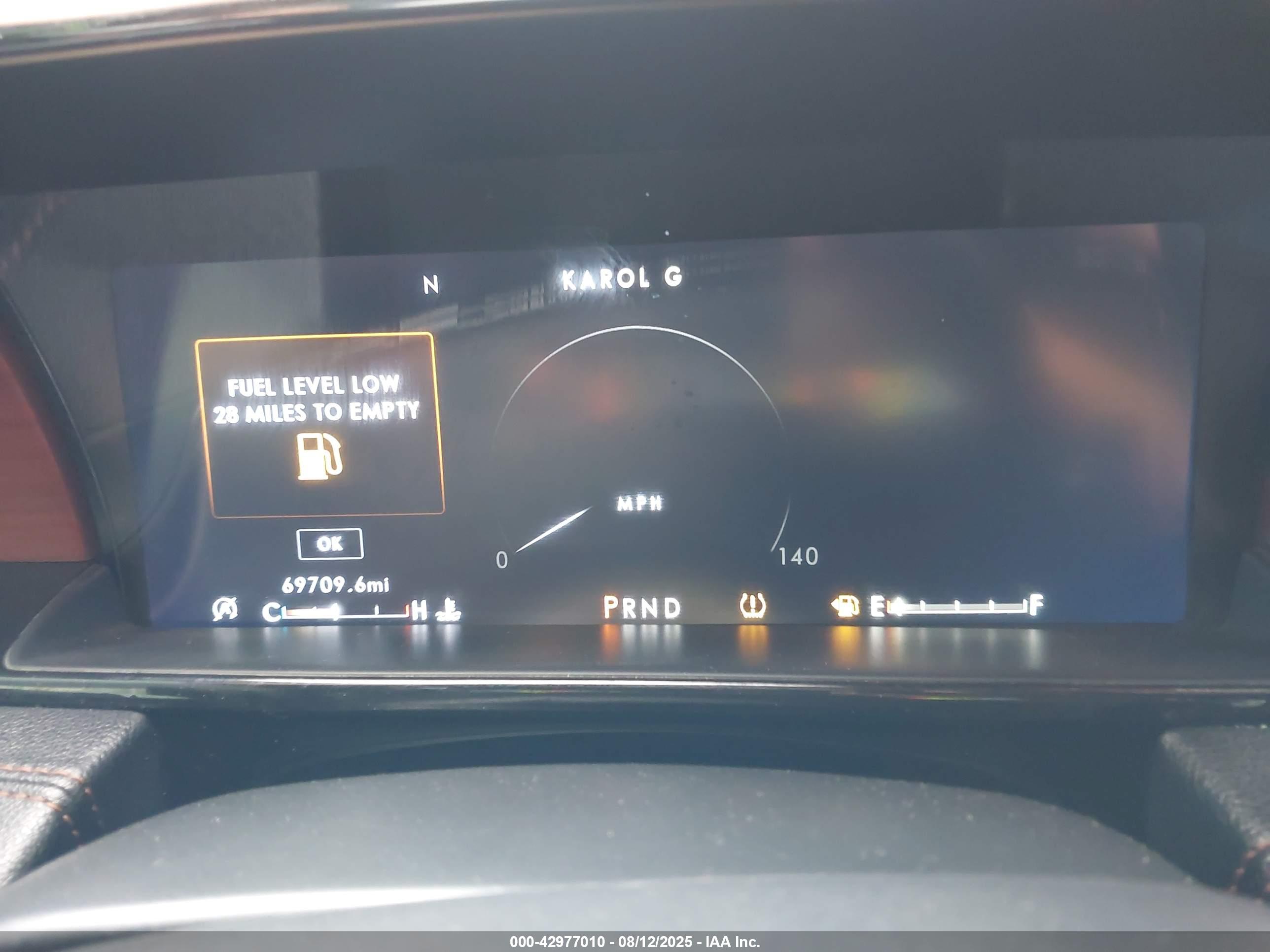 LINCOLN NAVIGATOR image 7