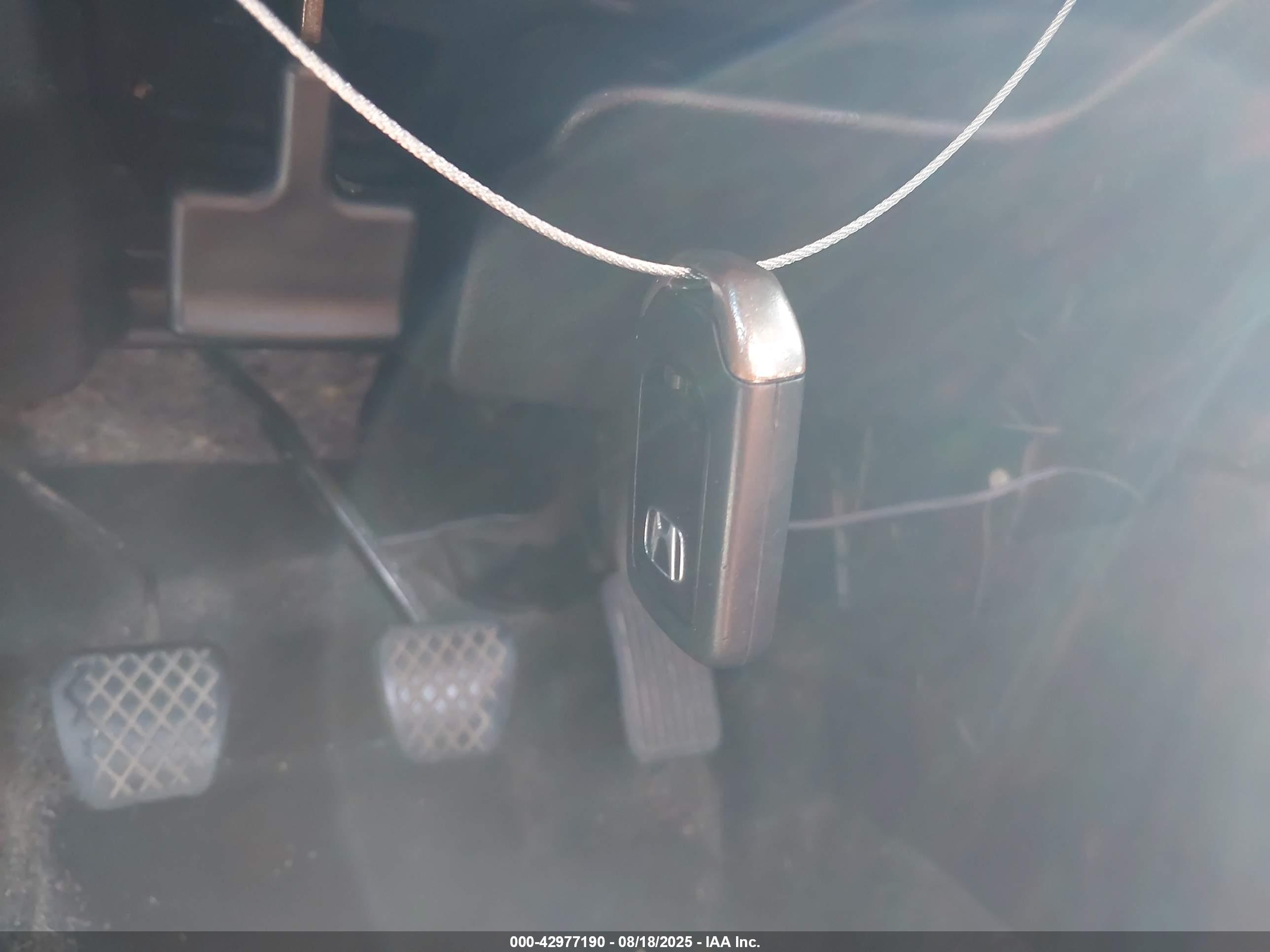 HONDA CIVIC image 11