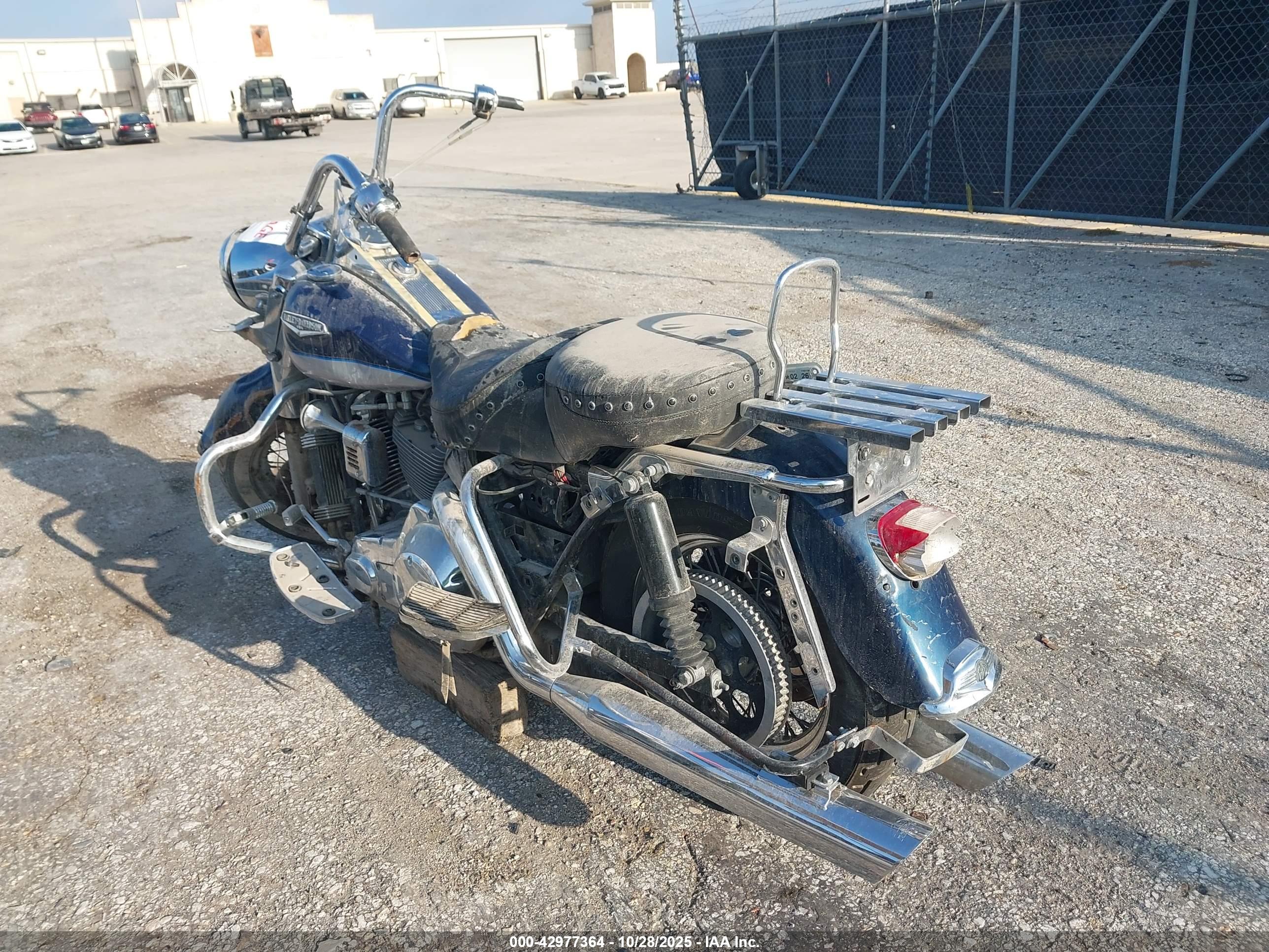 HARLEY-DAVIDSON FLHRCI image 3