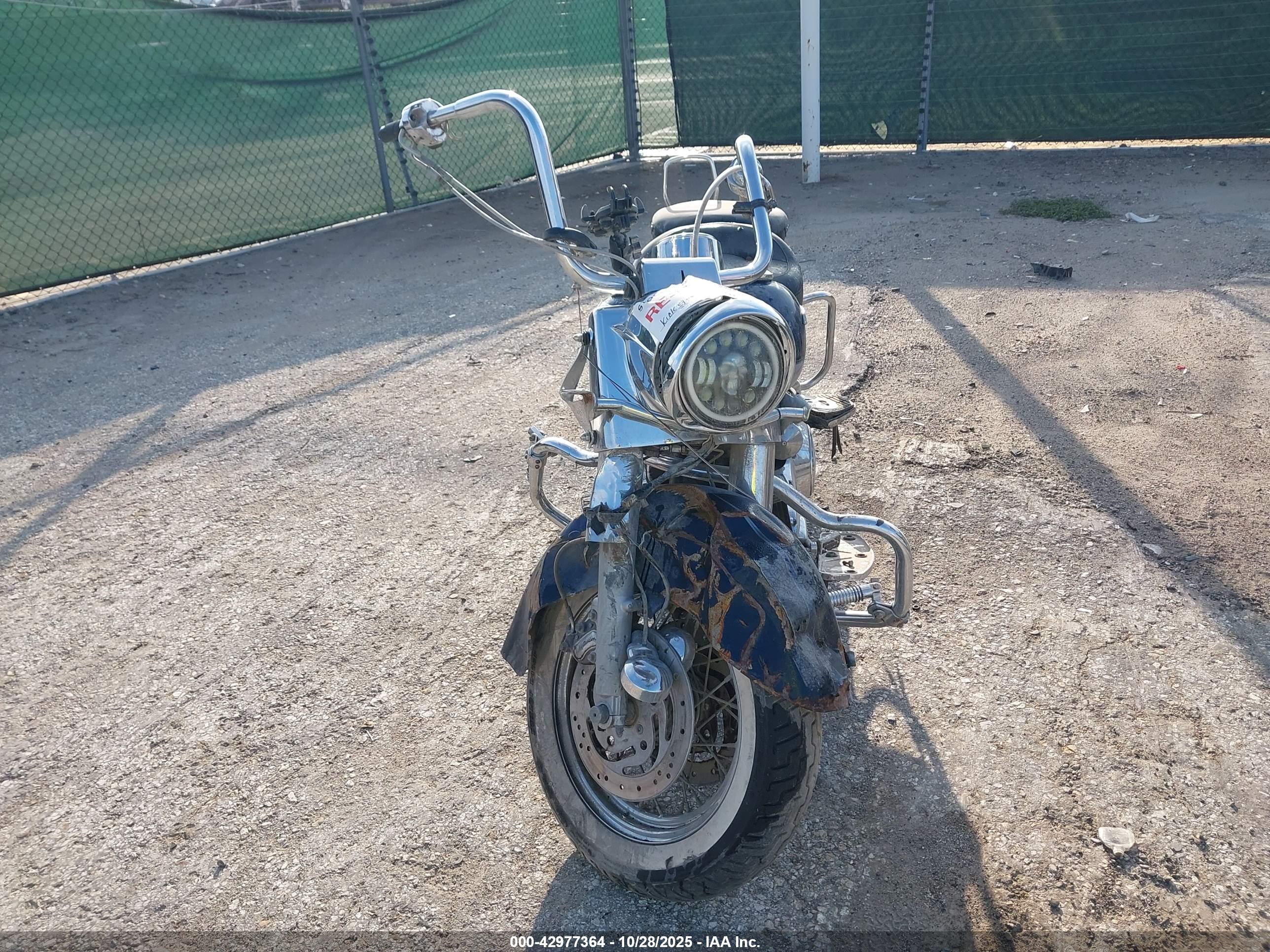 HARLEY-DAVIDSON FLHRCI image 5