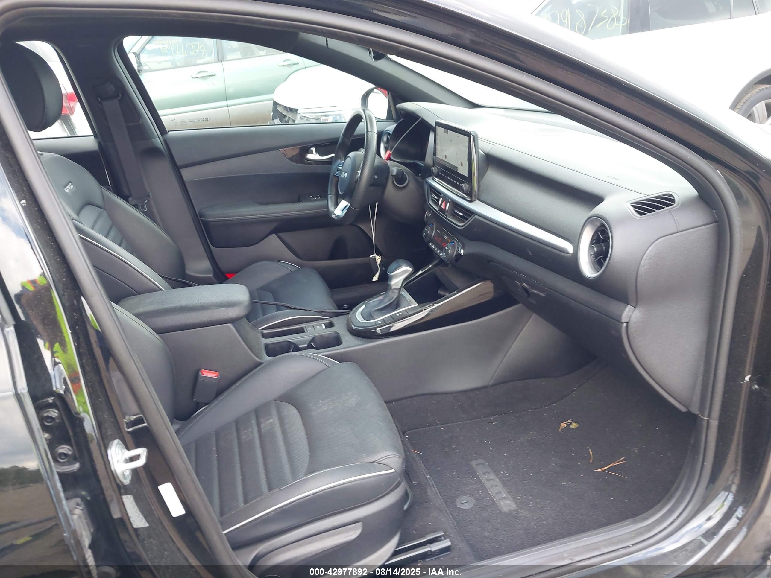 KIA FORTE image 5