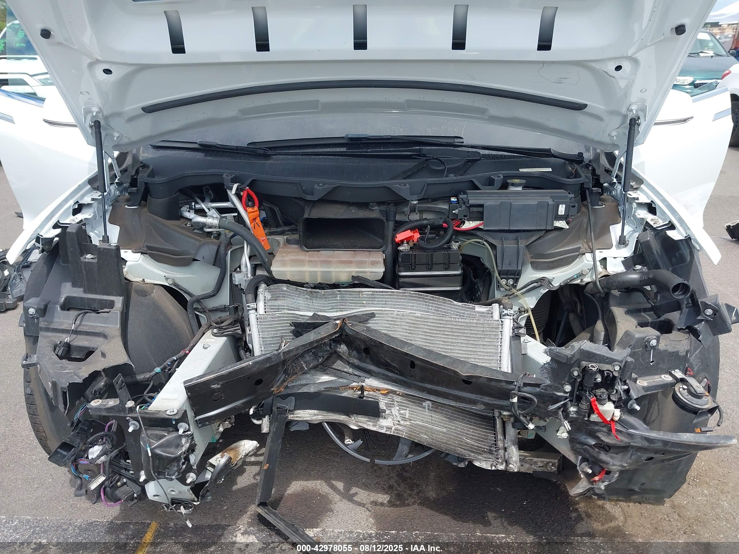 TESLA MODEL image 10
